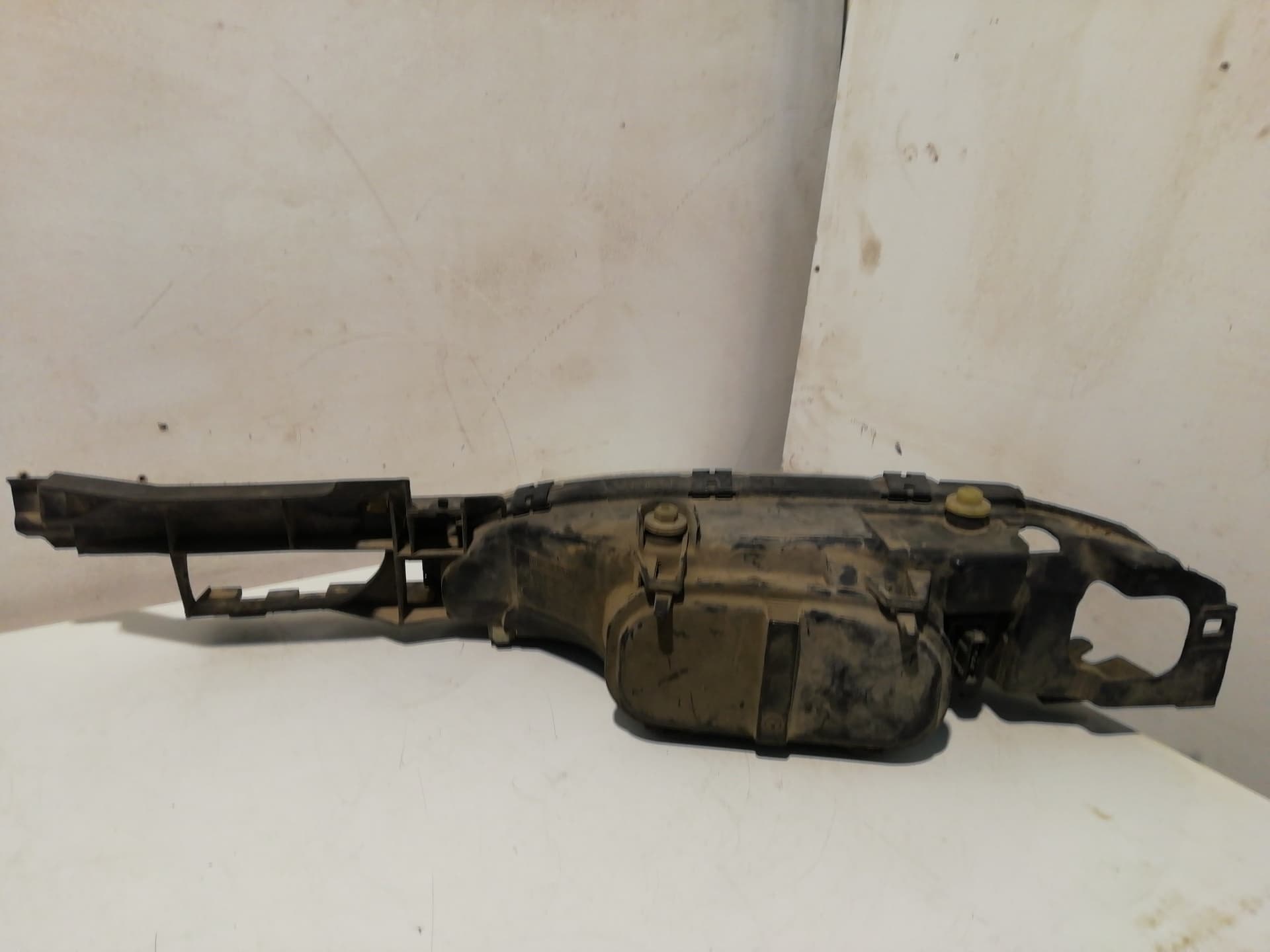 Faro derecho FORD MONDEO BERLINA (GD) 2