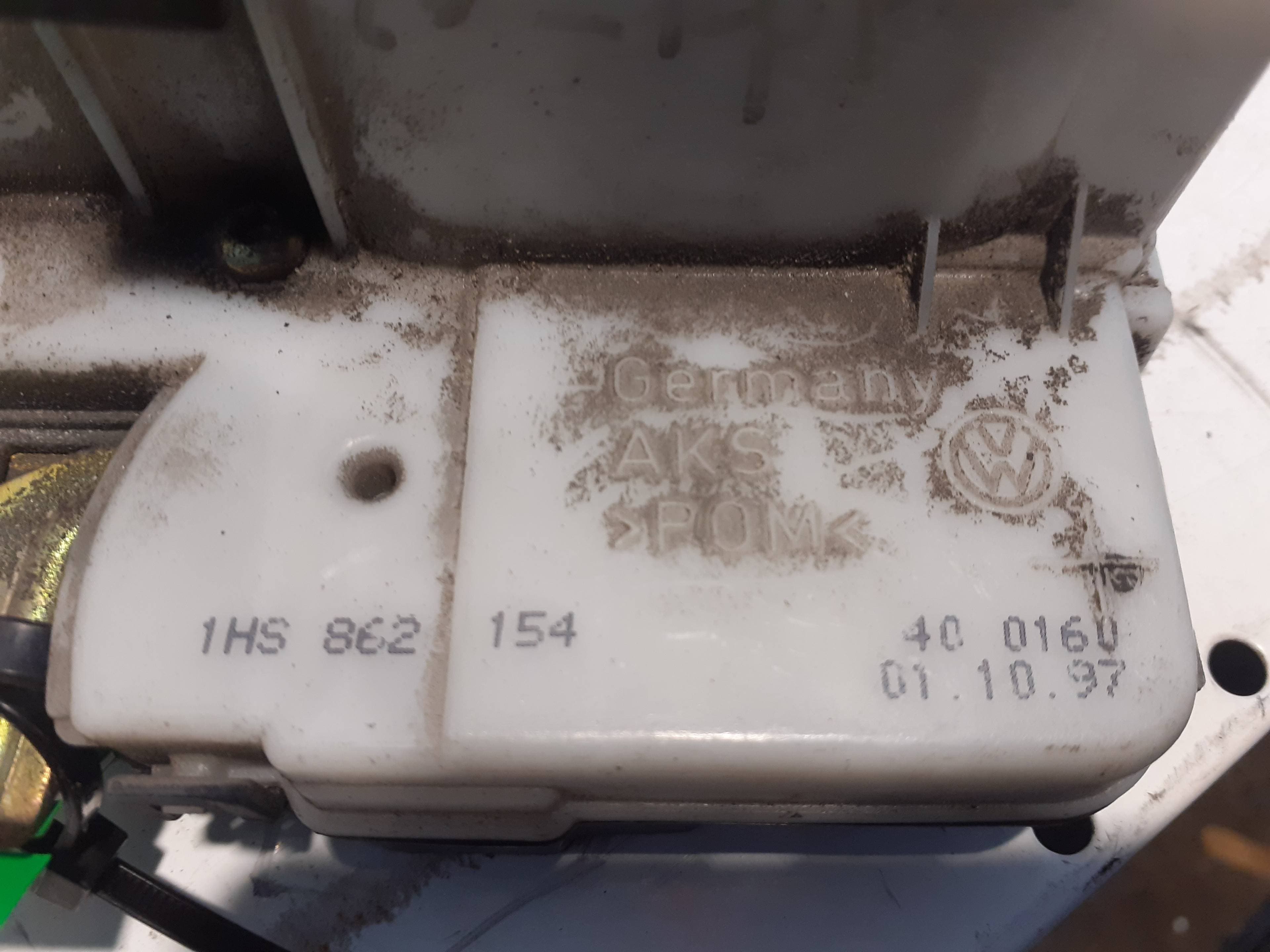 Cerradura puerta delantera derecha SEAT CORDOBA BERLINA (6K2) 2