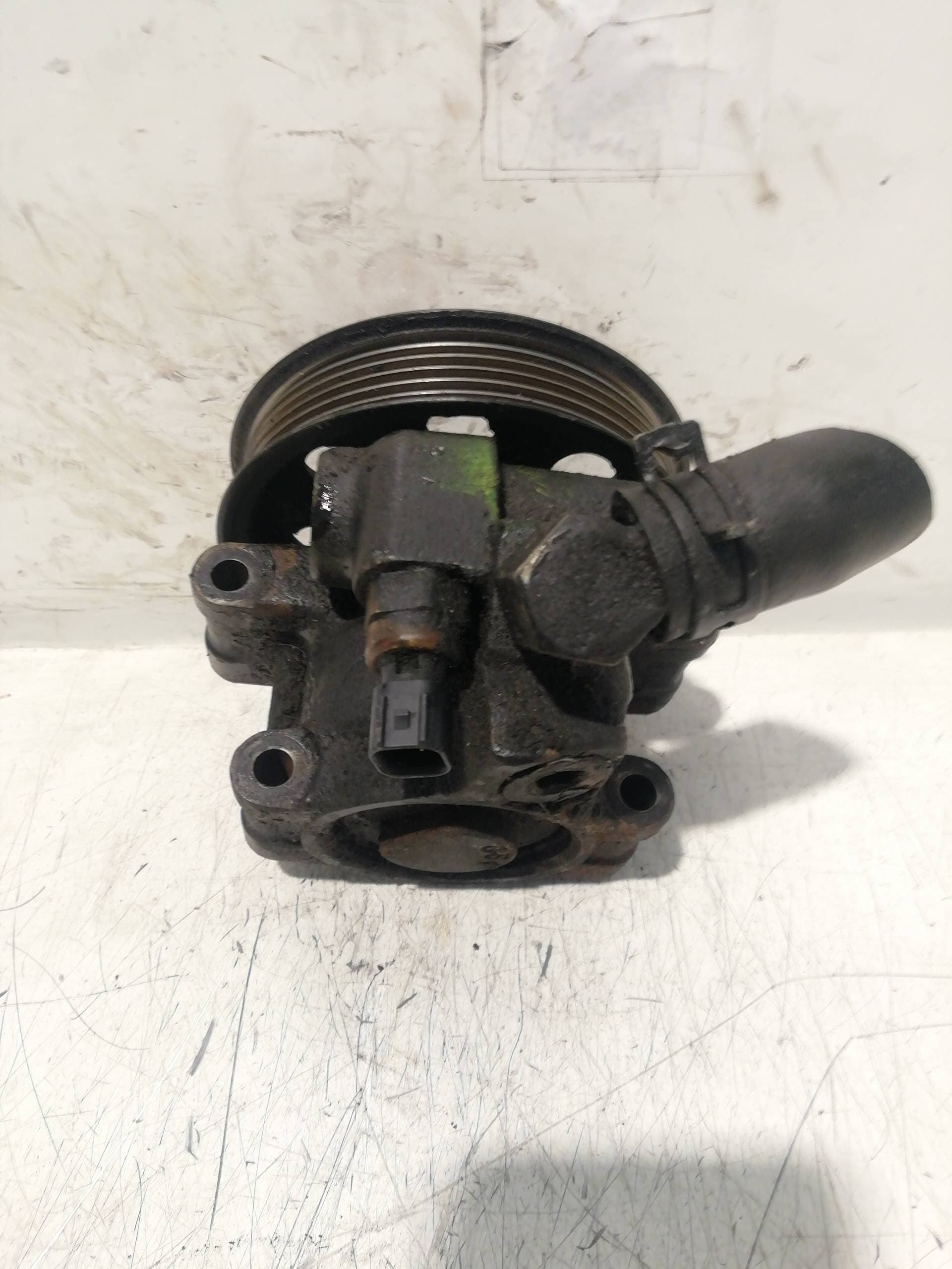 Bomba direccion FORD FOCUS BERLINA (CAK) 5