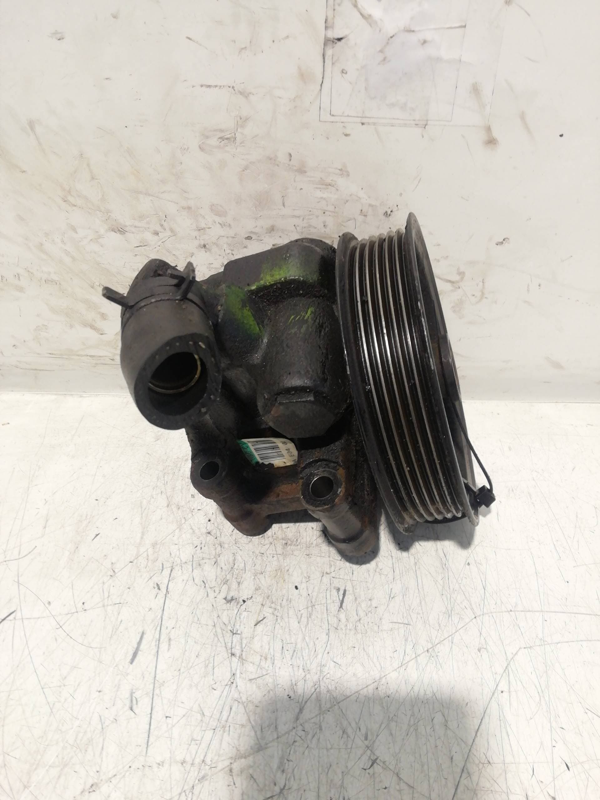 Bomba direccion FORD FOCUS BERLINA (CAK) 4