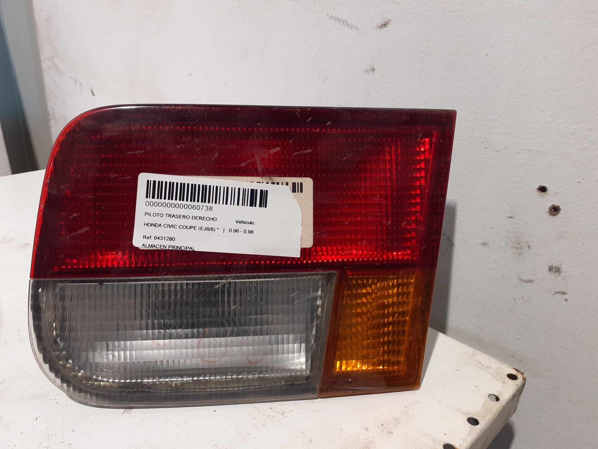 Piloto trasero derecho HONDA CIVIC BERLINA (EG/EH)