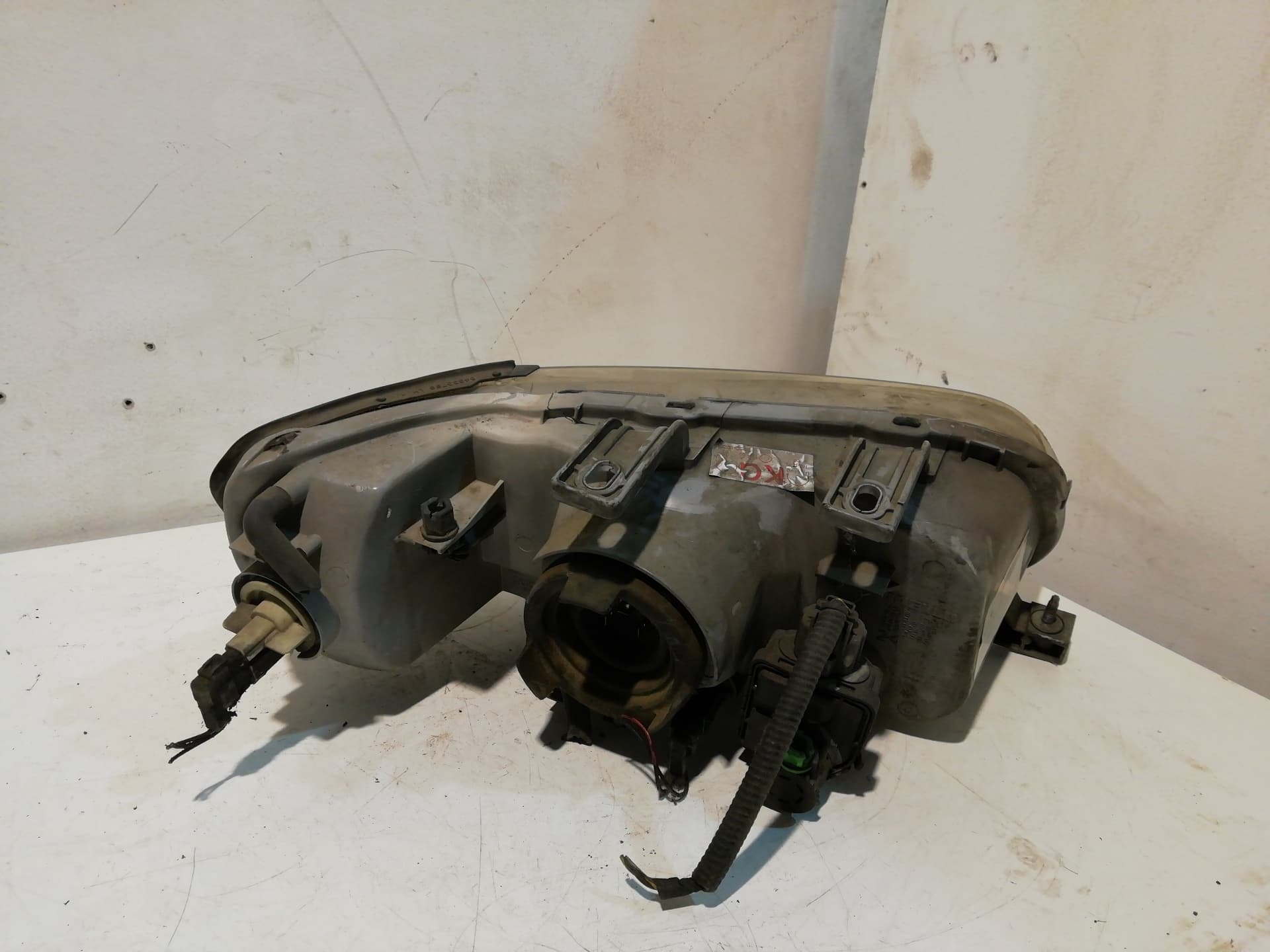 Faro izquierdo HONDA CIVIC BERLINA (EG/EH) 2