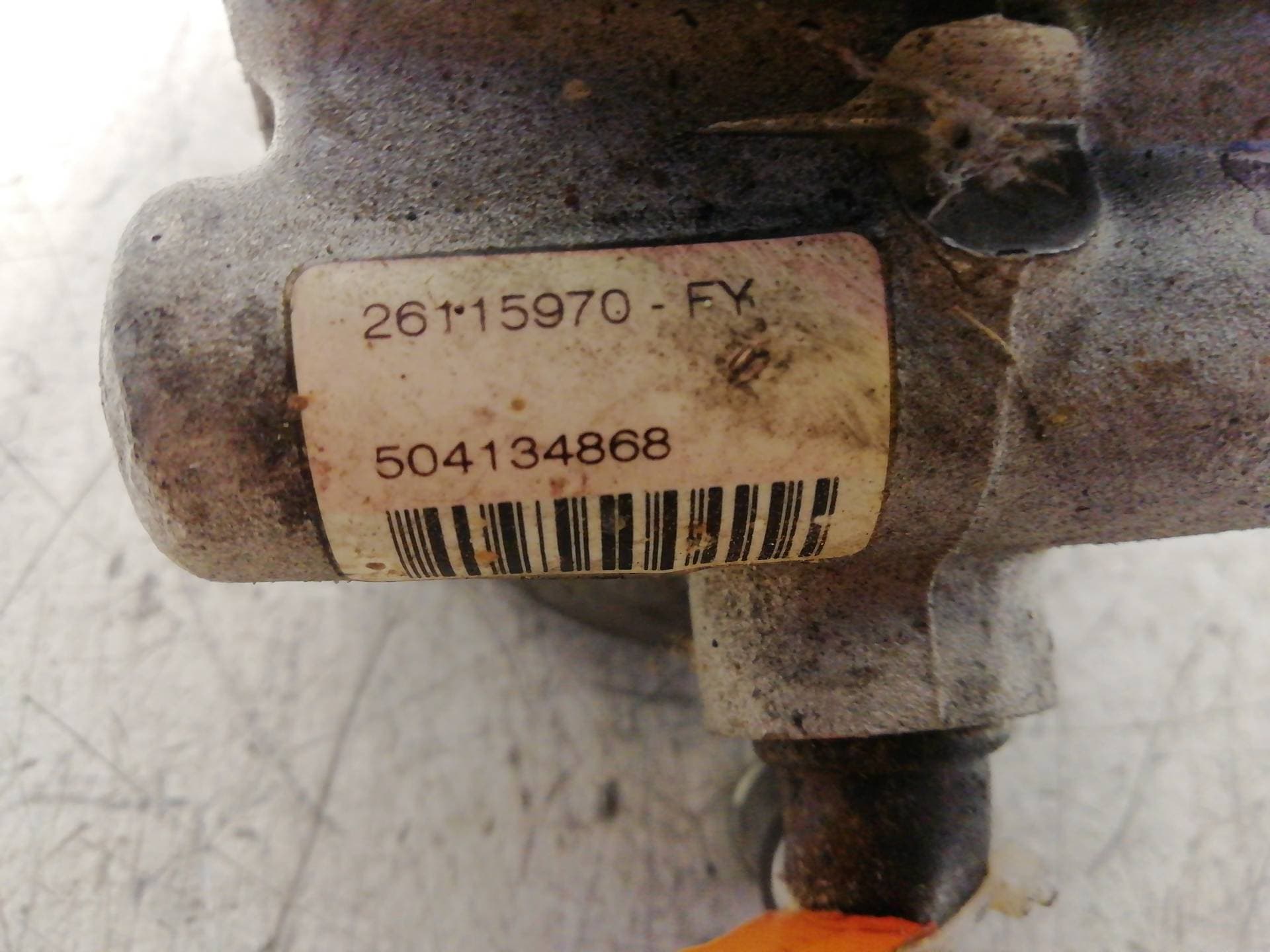 Bomba direccion IVECO DAILY COMBI 1989 ->