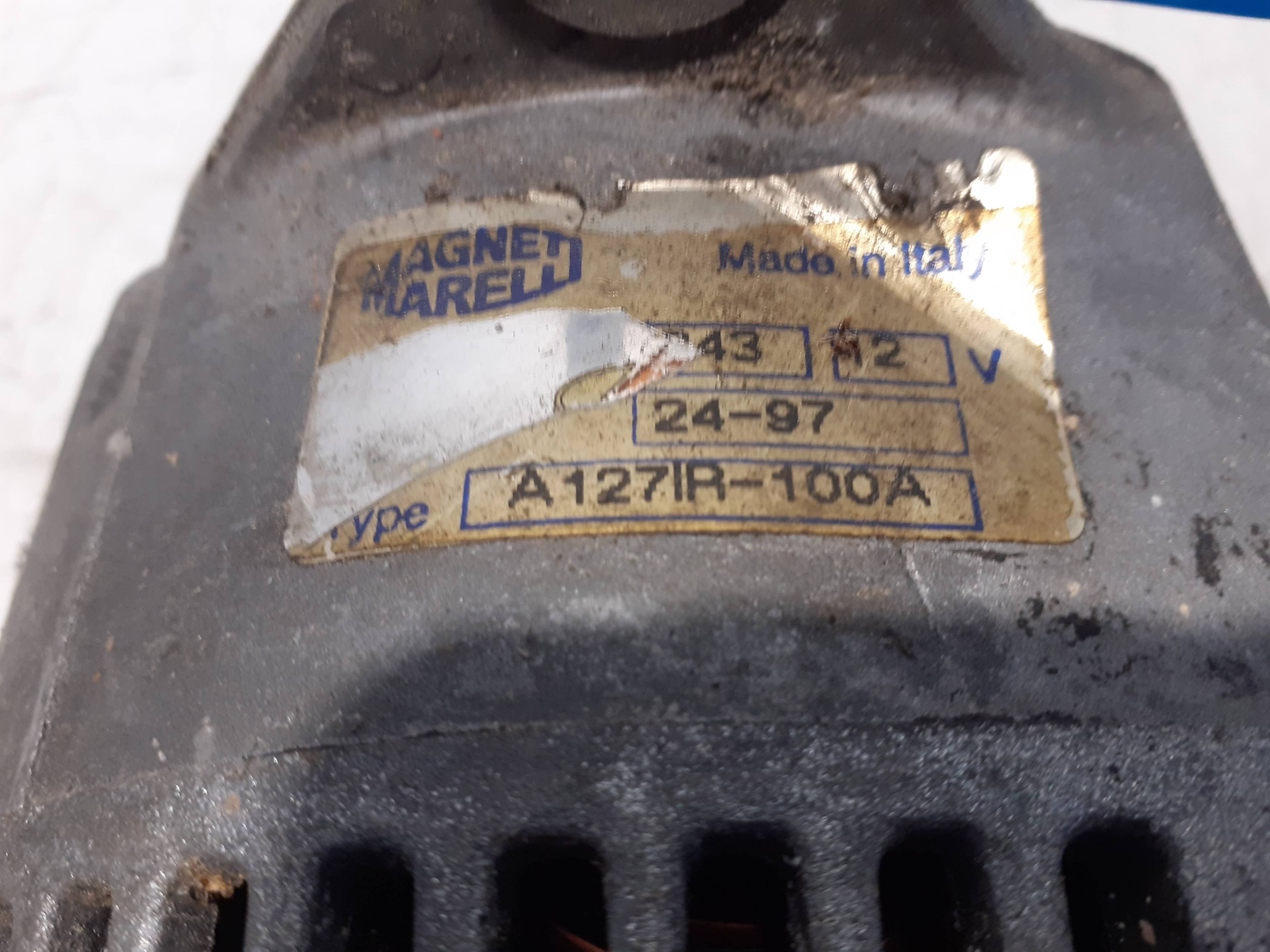 Alternador FORD SCORPIO 2