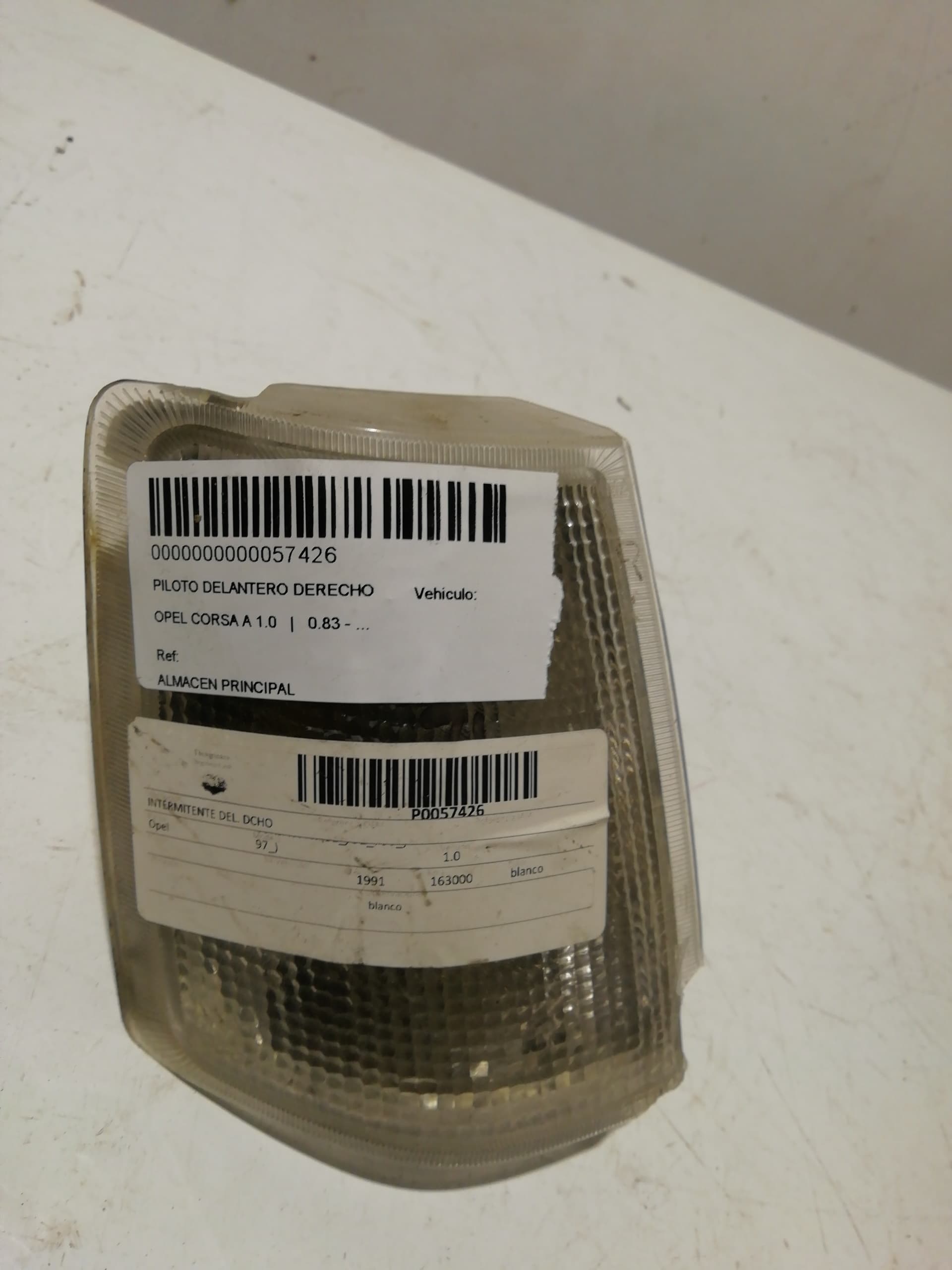 Recambio OPEL CORSA A ref. 90398232