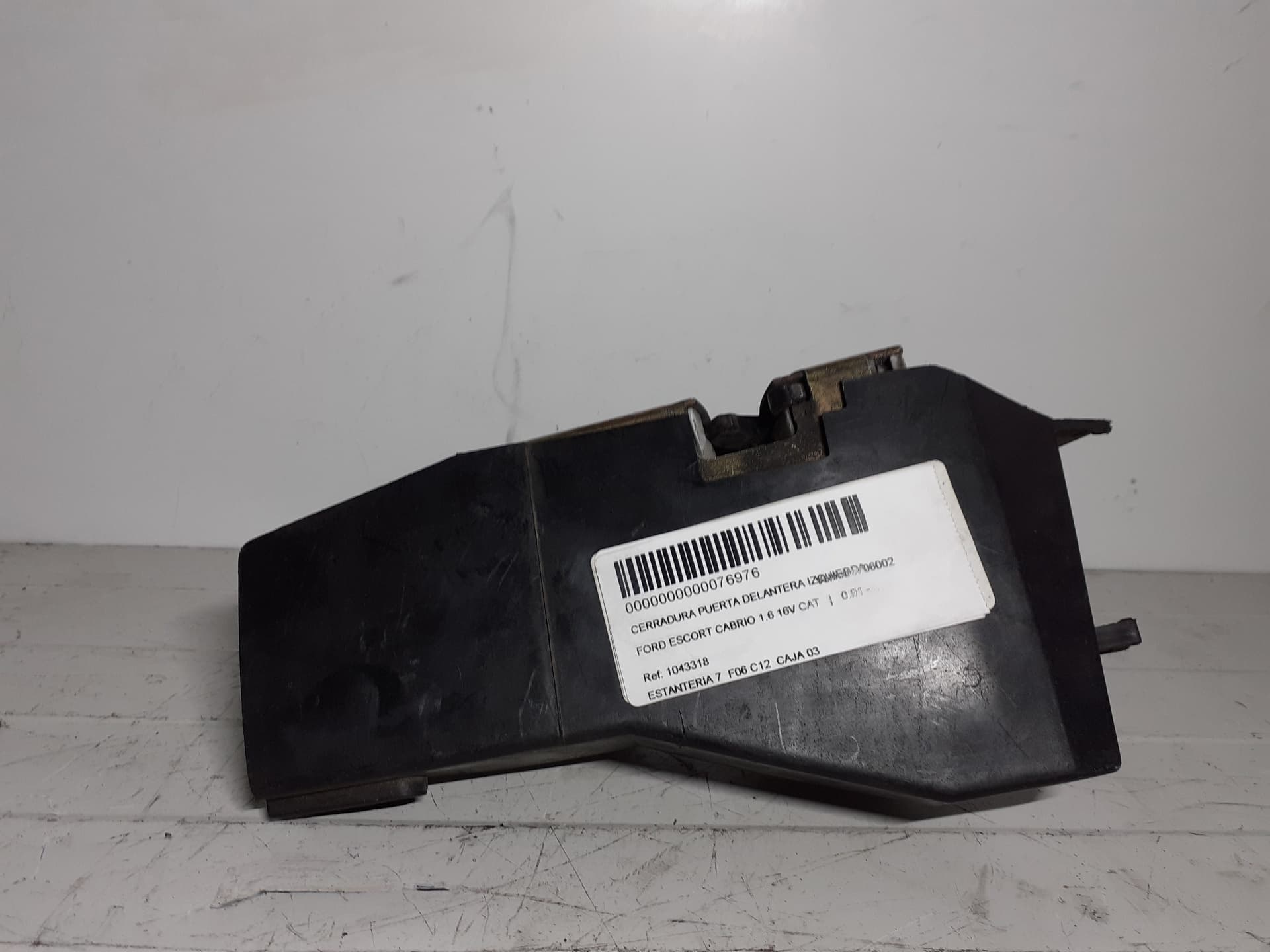 Cerradura puerta delantera izquierda FORD ESCORT BERLINA