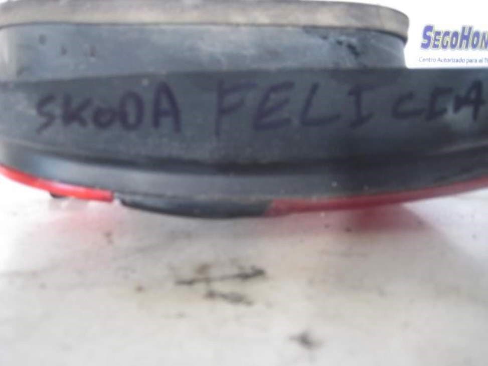 Faro izquierdo SKODA FELICIA PICKUP