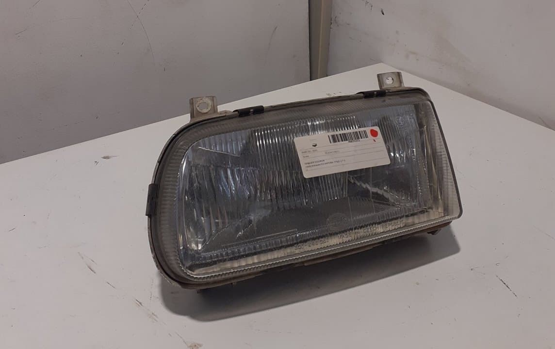 Faro izquierdo SKODA FELICIA PICKUP