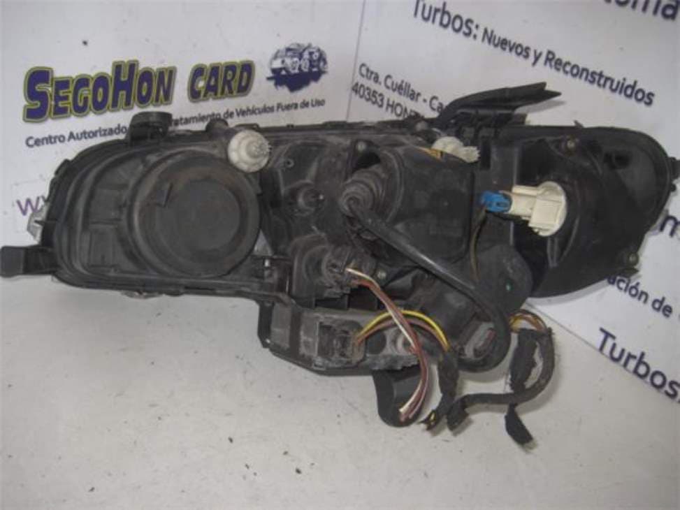 Faro derecho OPEL OMEGA B 2