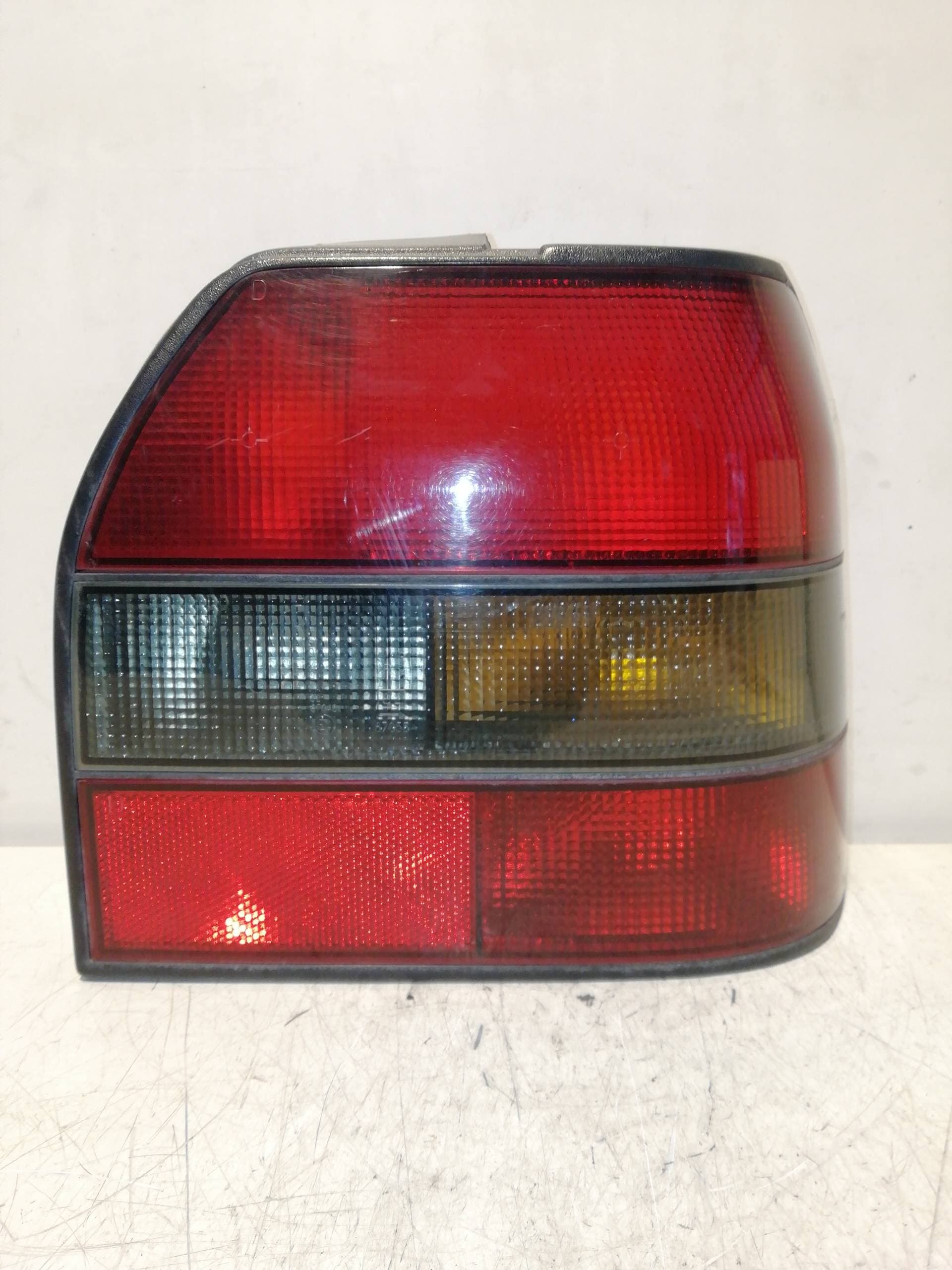 Piloto trasero derecho RENAULT 19 (B/C/L53)