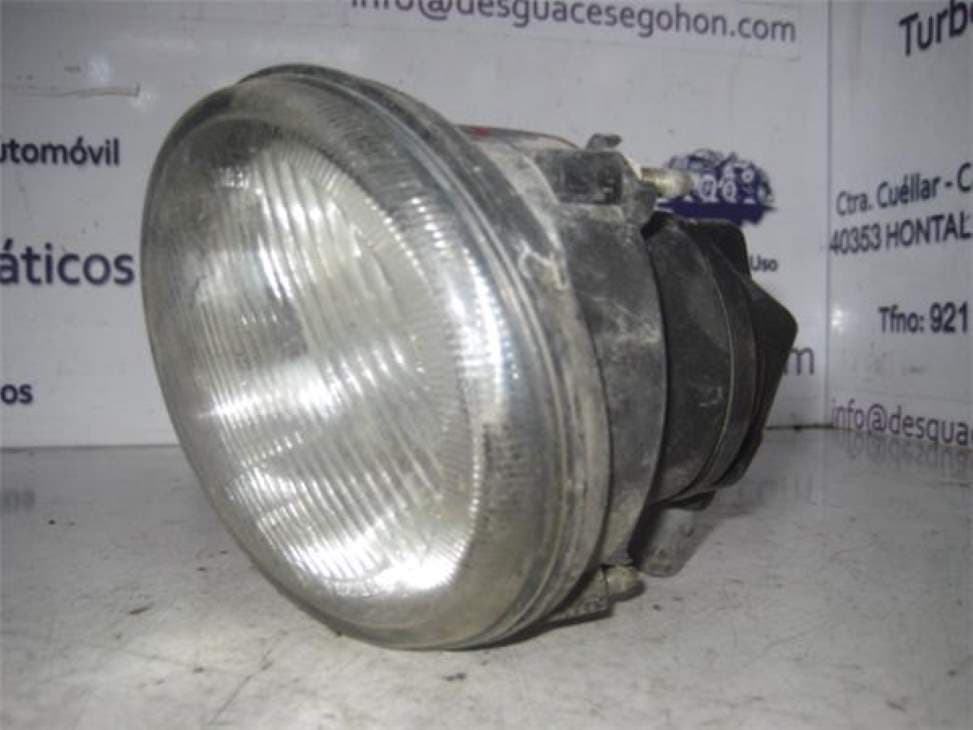 Faro antiniebla izquierdo RENAULT MEGANE I CLASSIC (LA0) 2