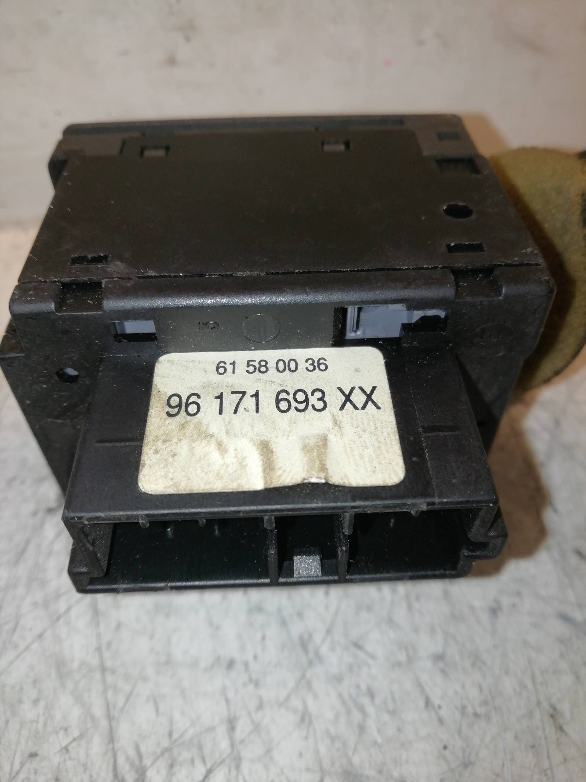 Mando limpia PEUGEOT 306 BERLINA 3/5 PUERTAS (S1) 2