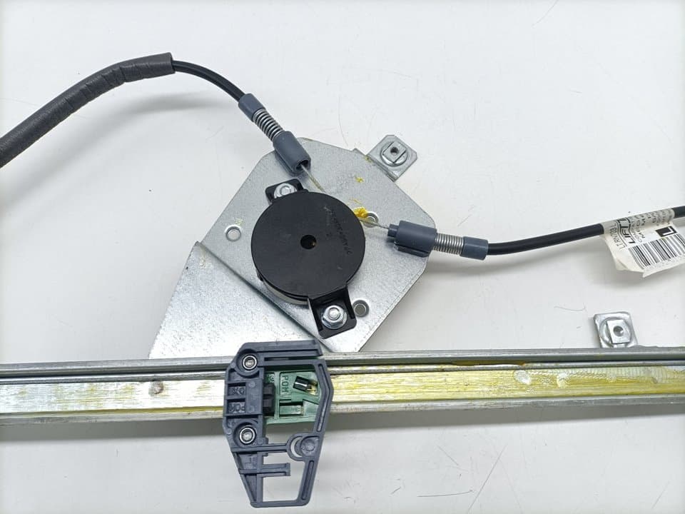 Mando elevalunas delantero izquierdo RENAULT MEGANE I CLASSIC (LA0) 5