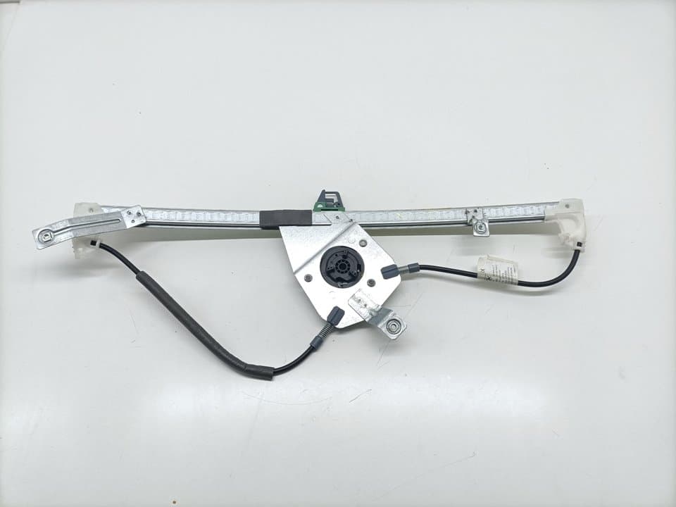 Mando elevalunas delantero izquierdo RENAULT MEGANE I CLASSIC (LA0) 4