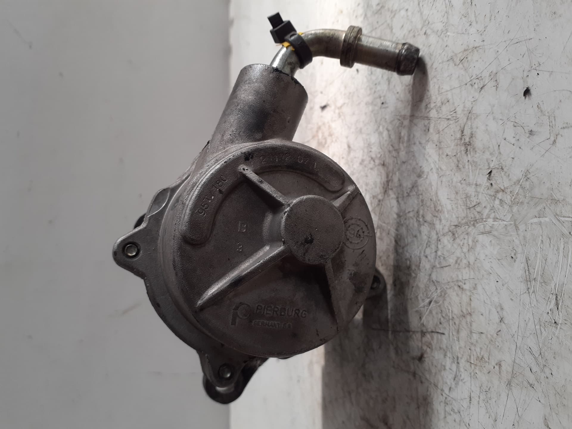 Depresor freno / bomba vacio RENAULT MEGANE I CLASSIC (LA0)