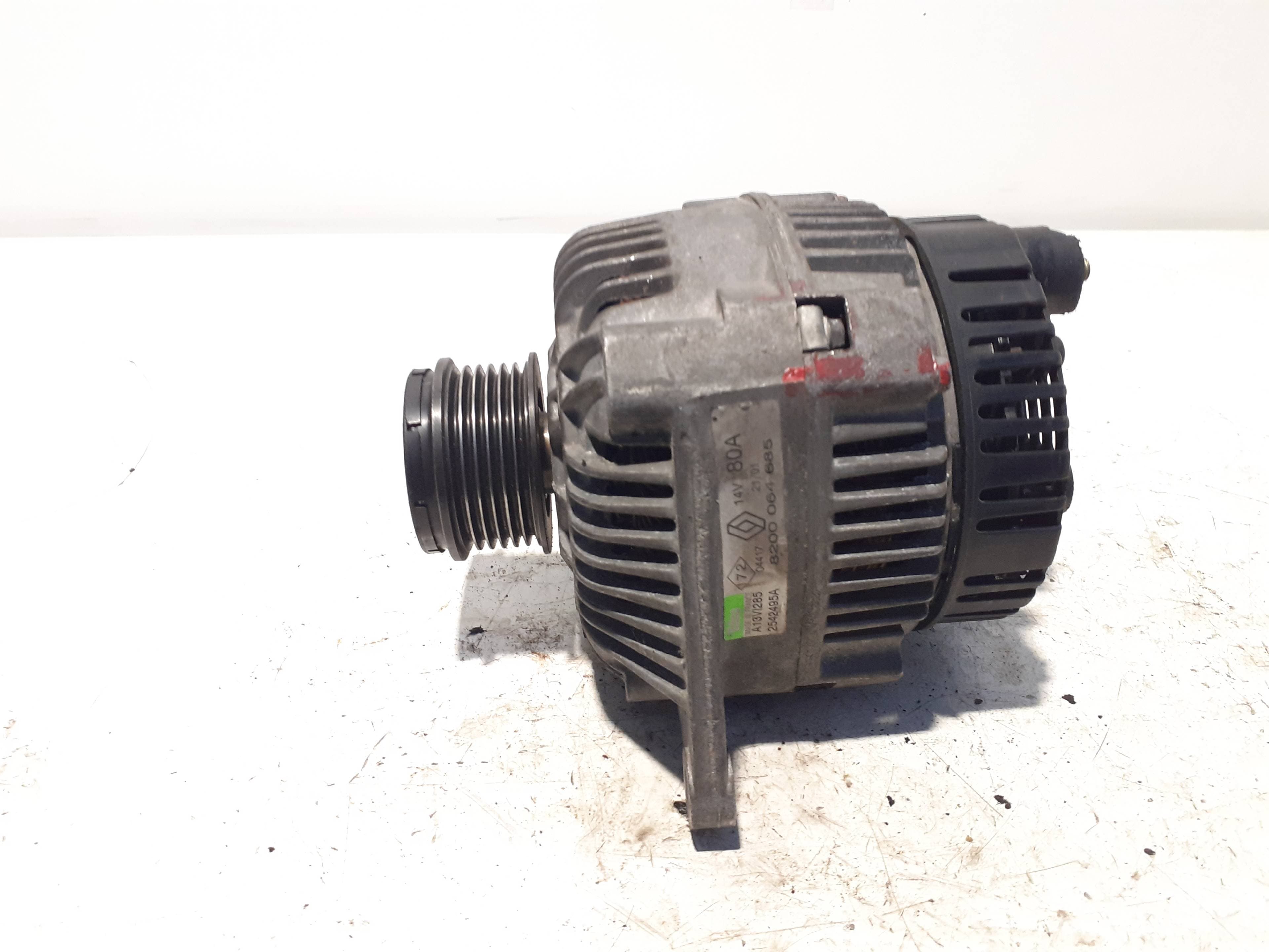 Alternador RENAULT MEGANE I CLASSIC (LA0) 4