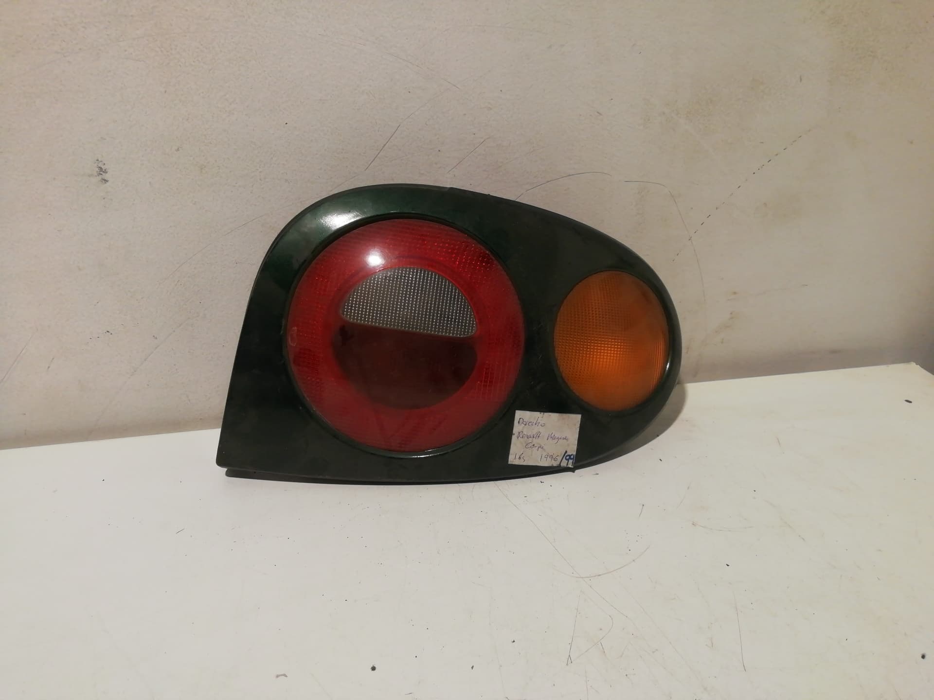 Piloto trasero derecho RENAULT MEGANE I CLASSIC (LA0)