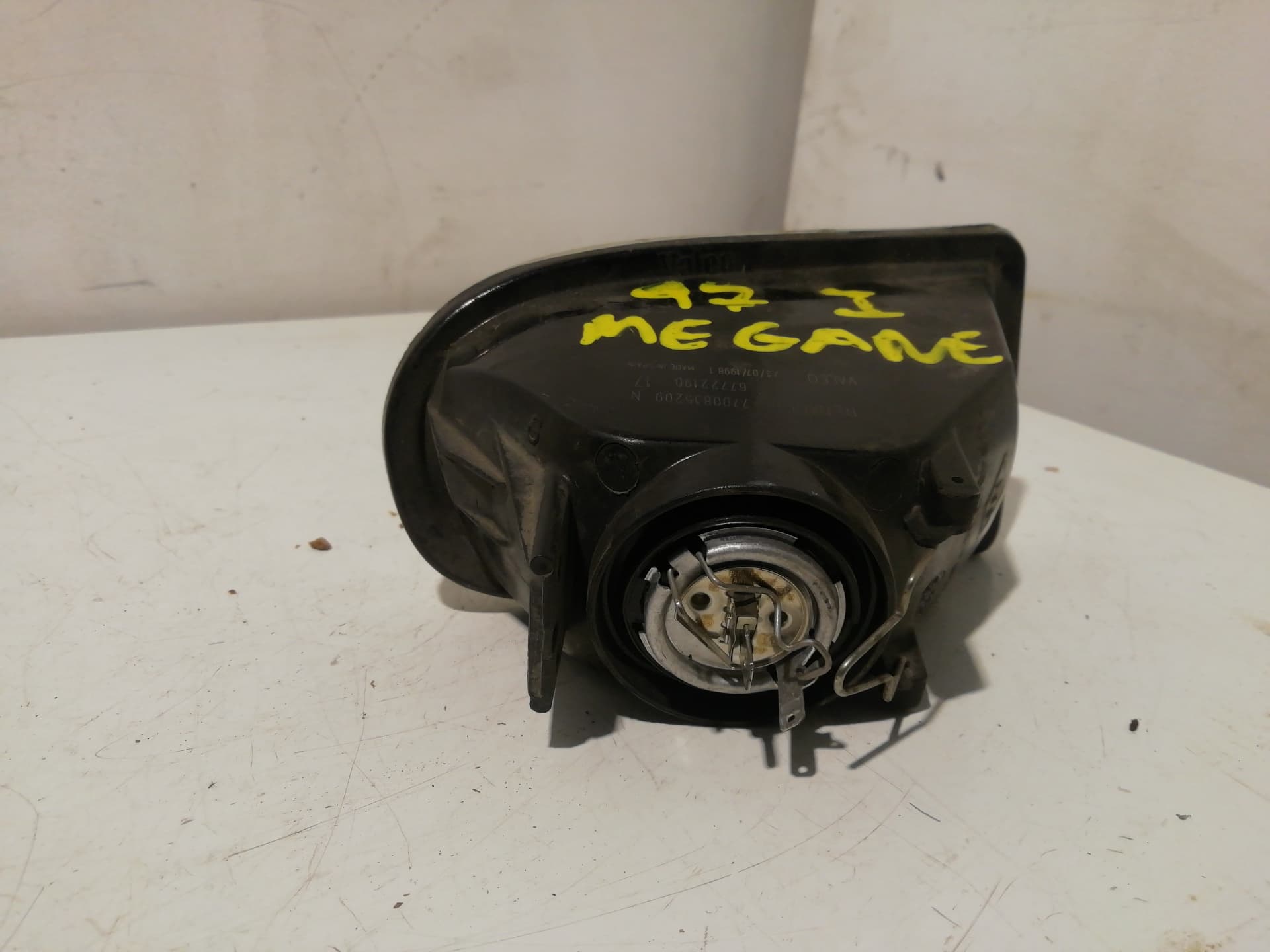 Faro antiniebla izquierdo RENAULT MEGANE I CLASSIC (LA0) 2