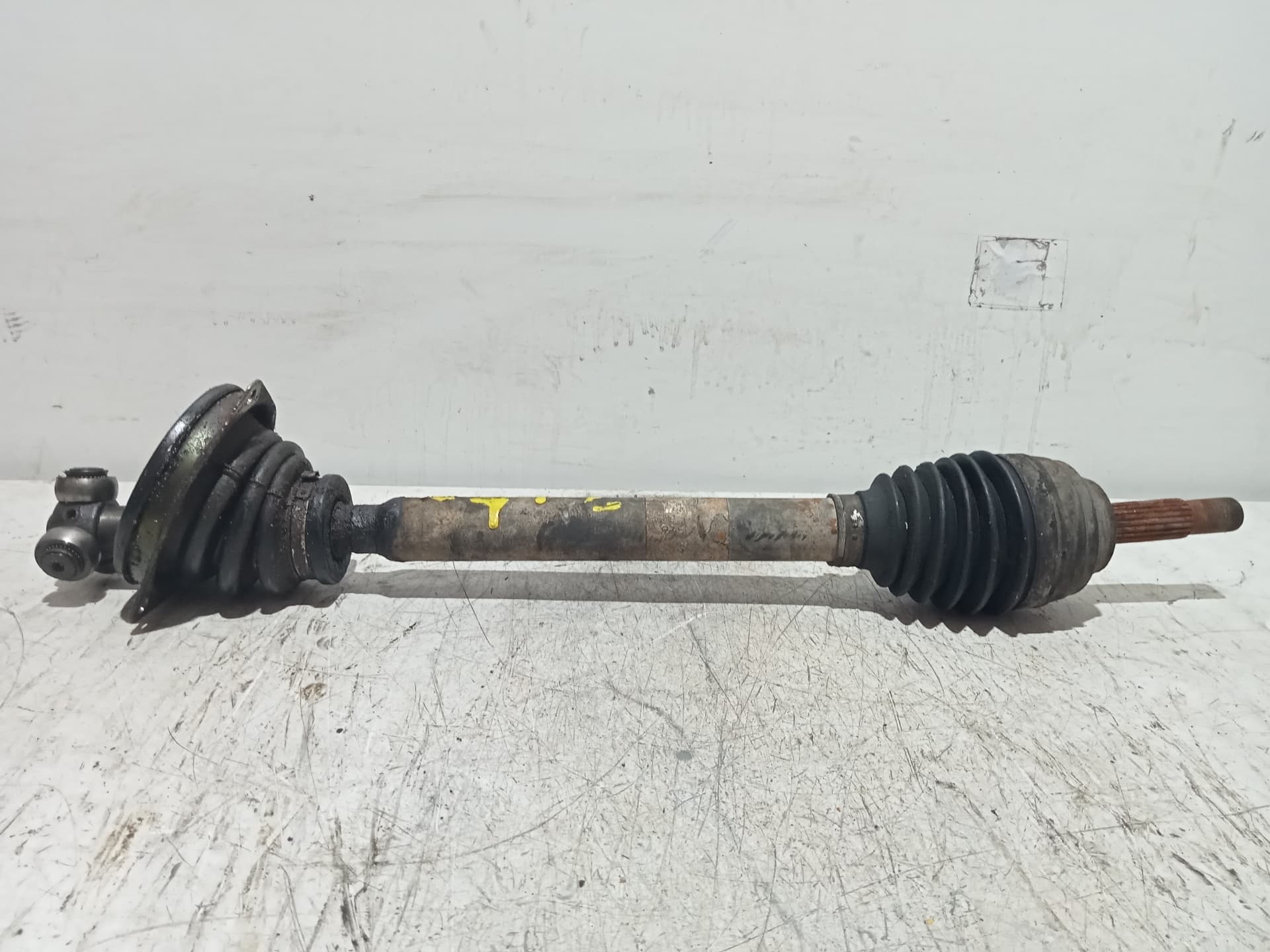 Transmision delantera izquierda RENAULT MEGANE I CLASSIC (LA0)