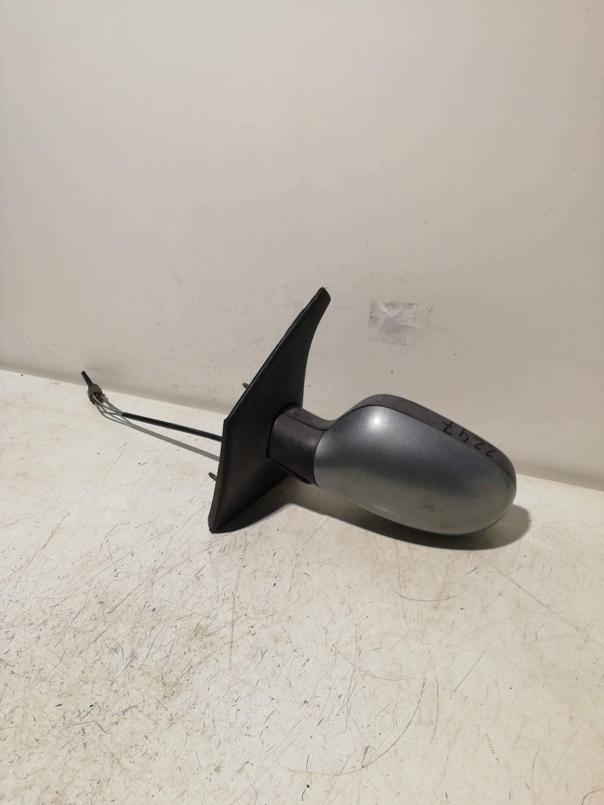Retrovisor izquierdo RENAULT MEGANE I CLASSIC (LA0) 2