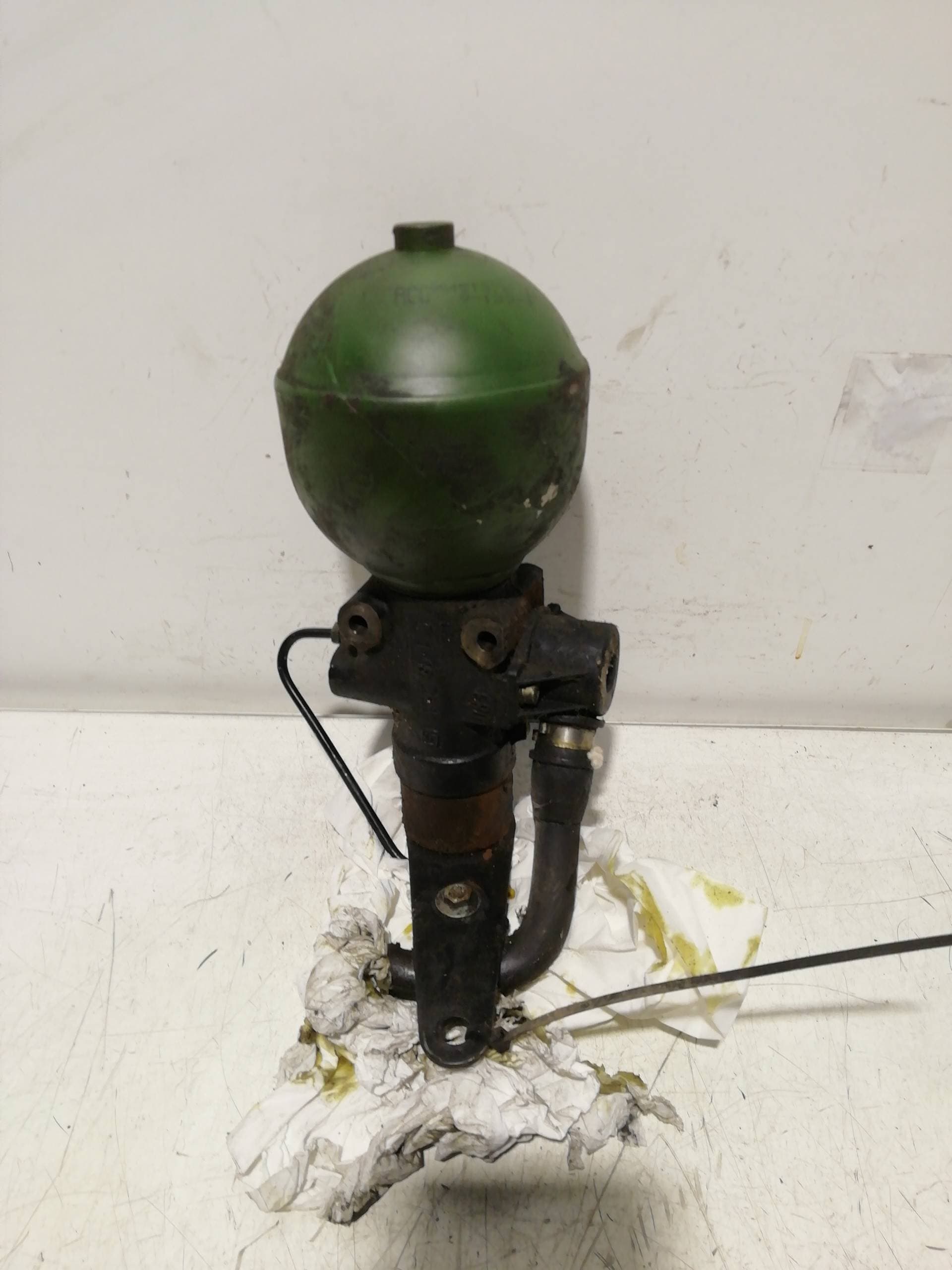 Bomba suspension CITROEN XANTIA BERLINA