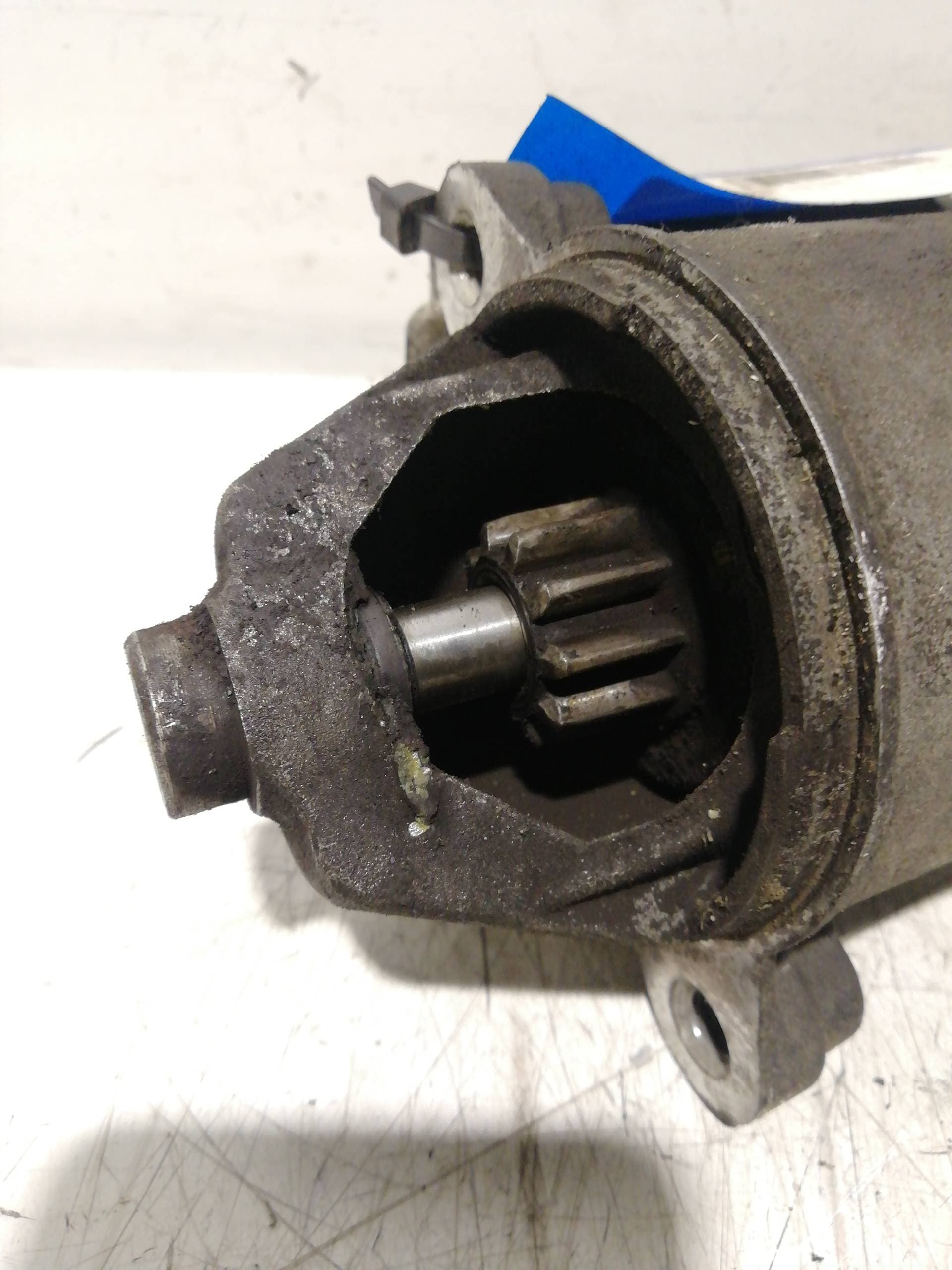Motor arranque FORD FOCUS BERLINA (CAK) 3