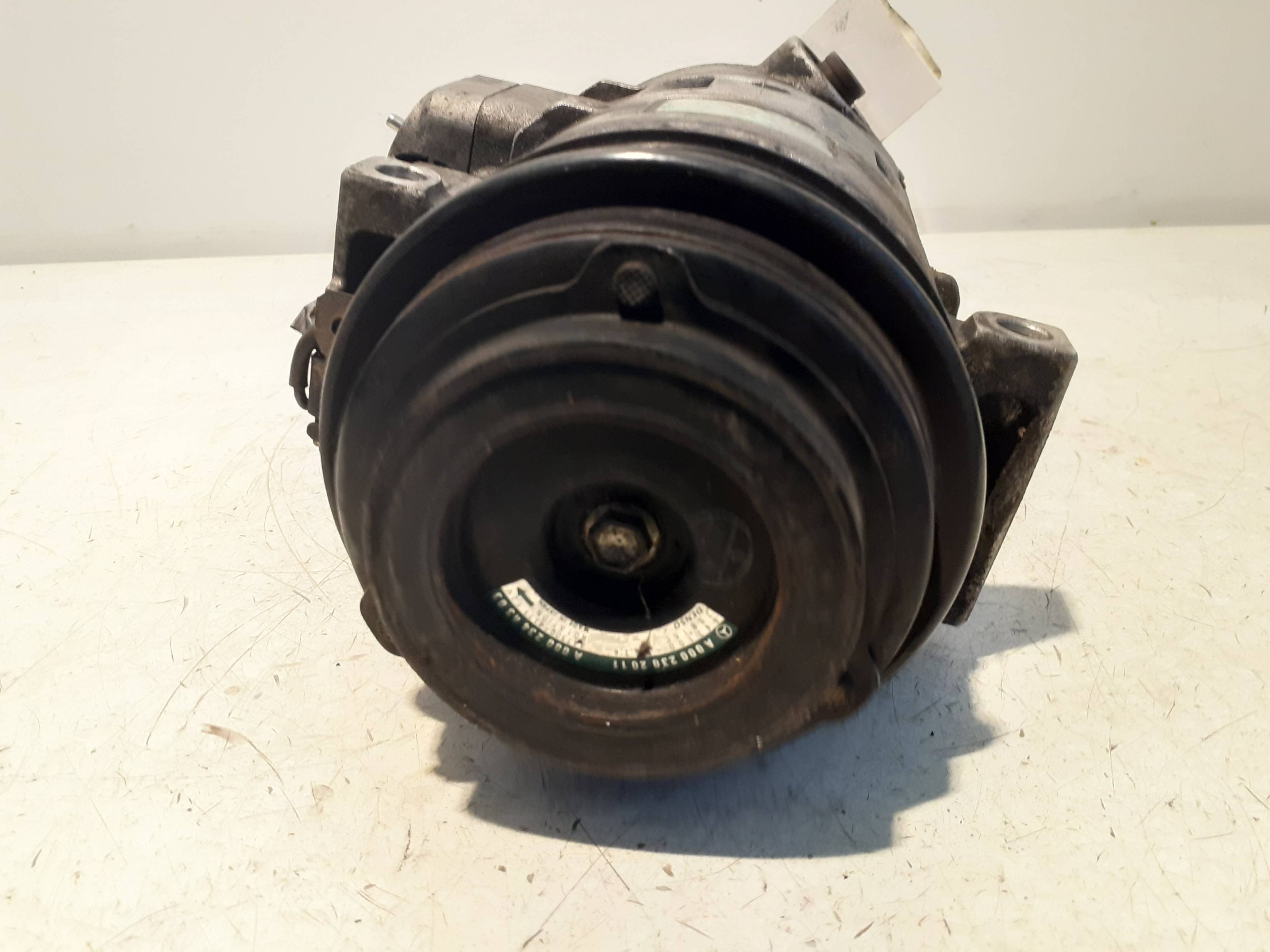 Recambio MERCEDES-BENZ CLASE C (W202) BERLINA ref. A0002340911