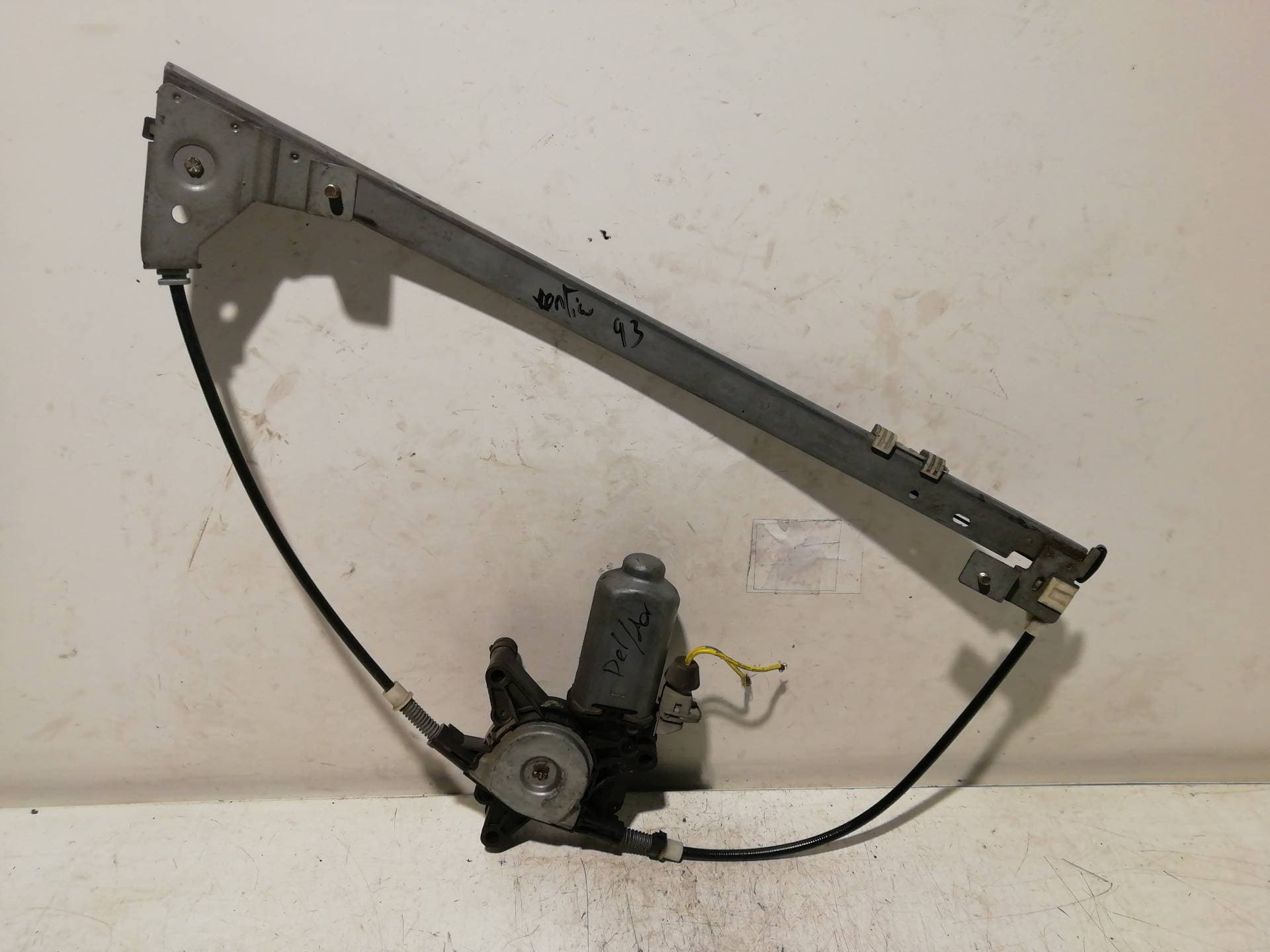 Elevalunas delantero derecho CITROEN XANTIA BERLINA