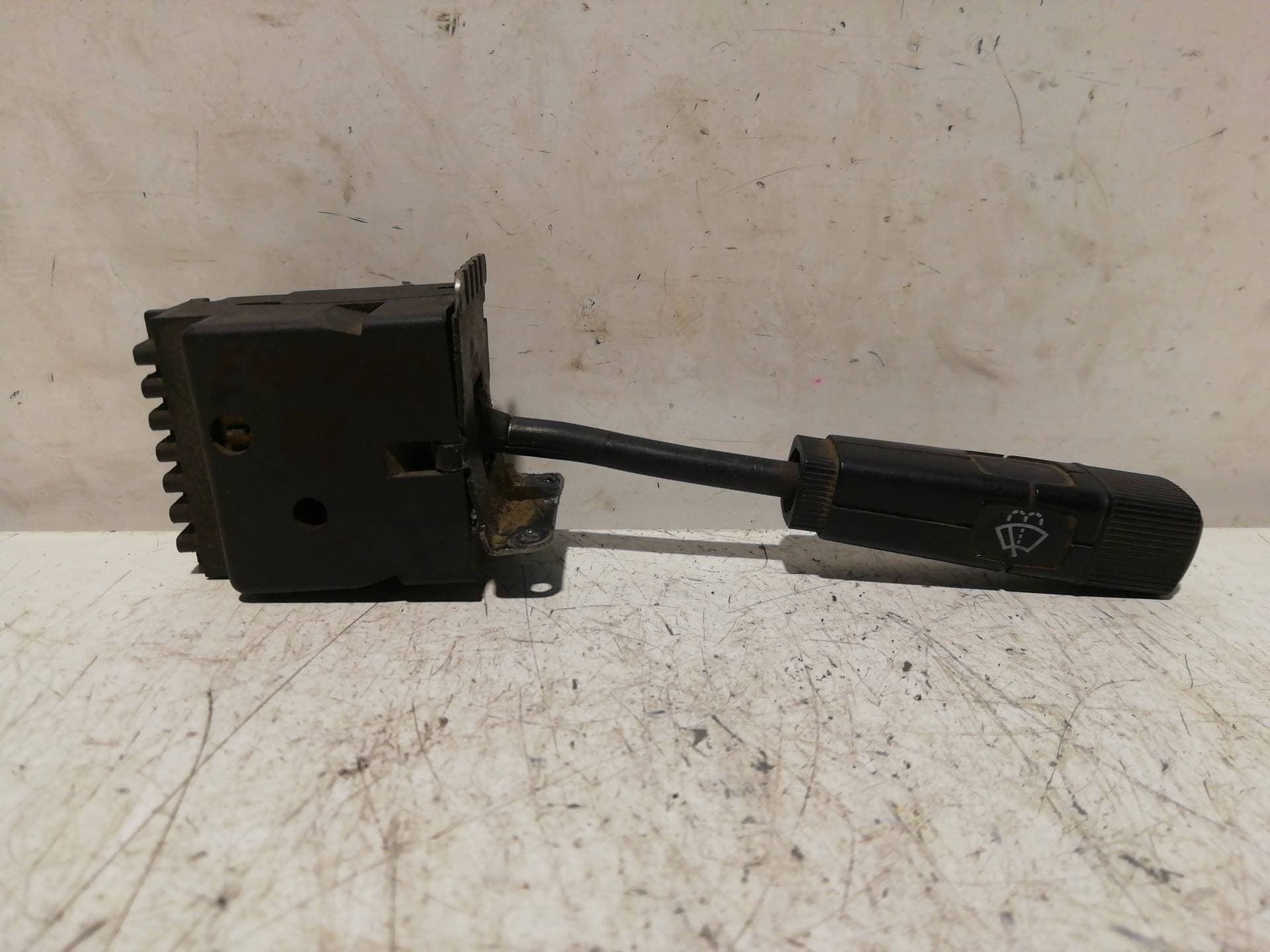 Mando limpia RENAULT RAPID/EXPRESS (F40)