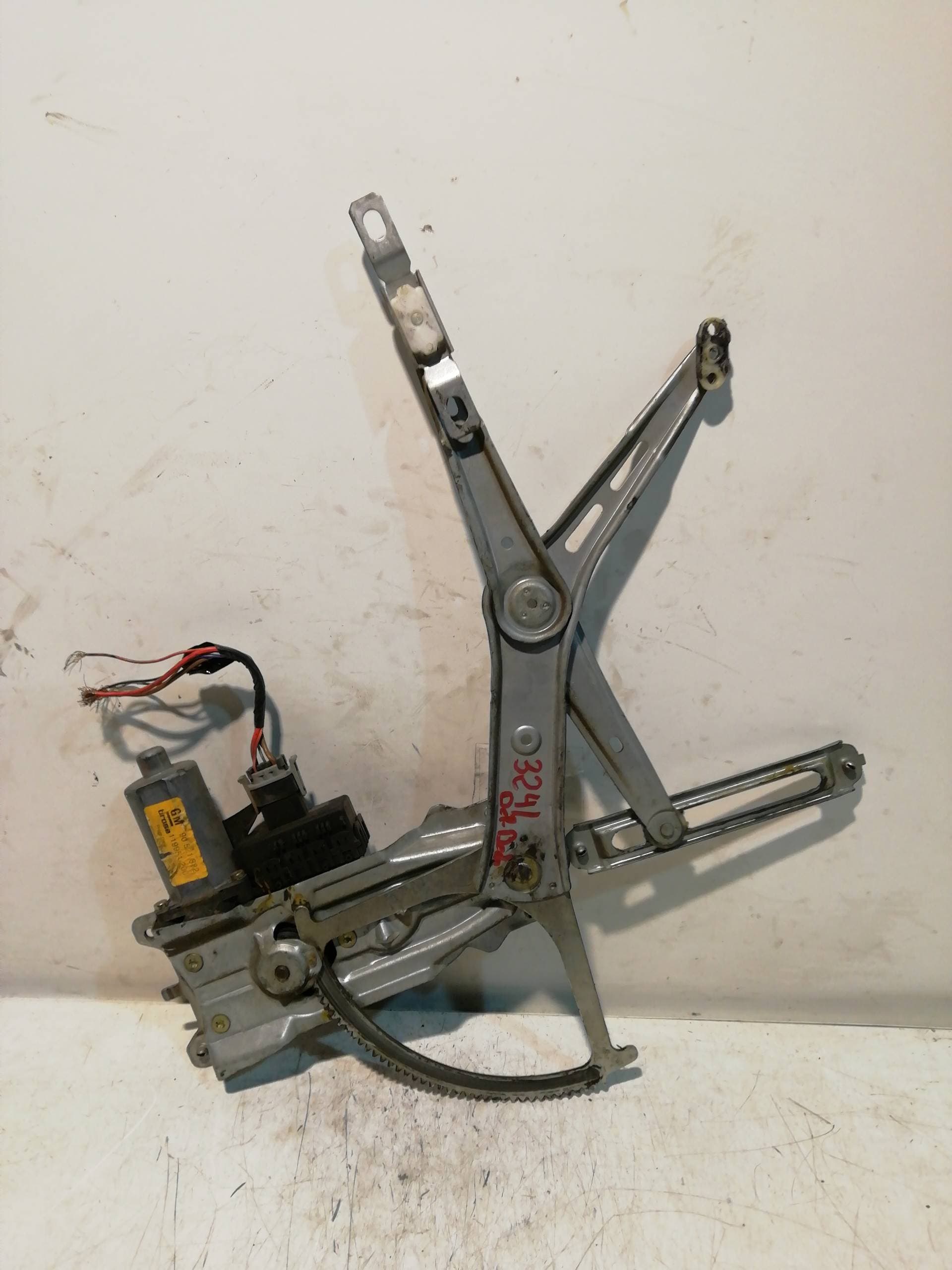 Motor elevalunas delantero derecho OPEL ASTRA G BERLINA