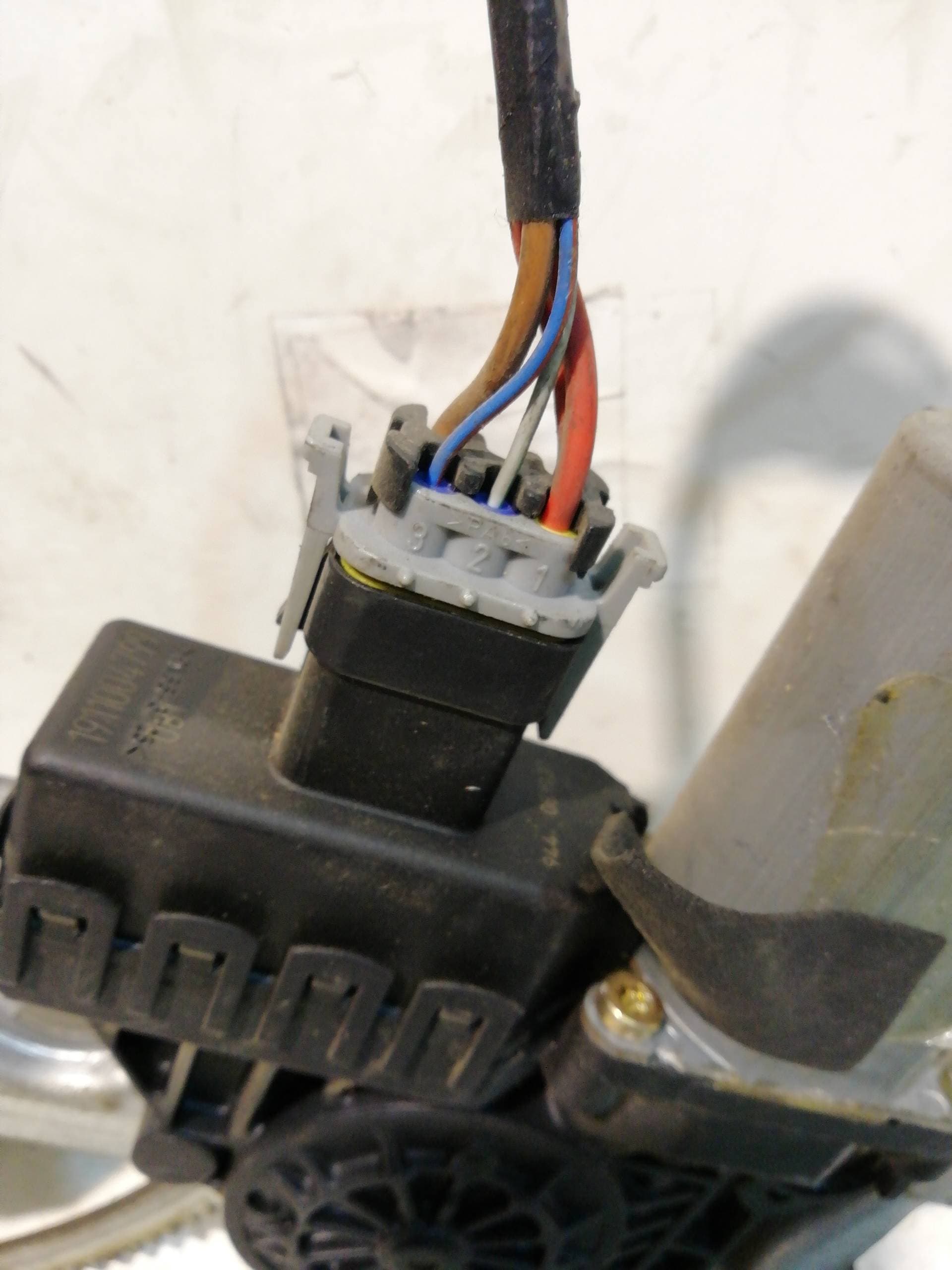 Motor elevalunas delantero derecho OPEL ASTRA G BERLINA 4