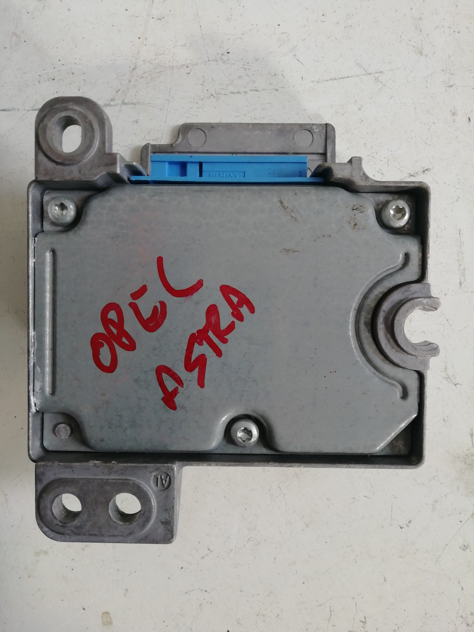 Centralita motor uce OPEL ASTRA G BERLINA 3
