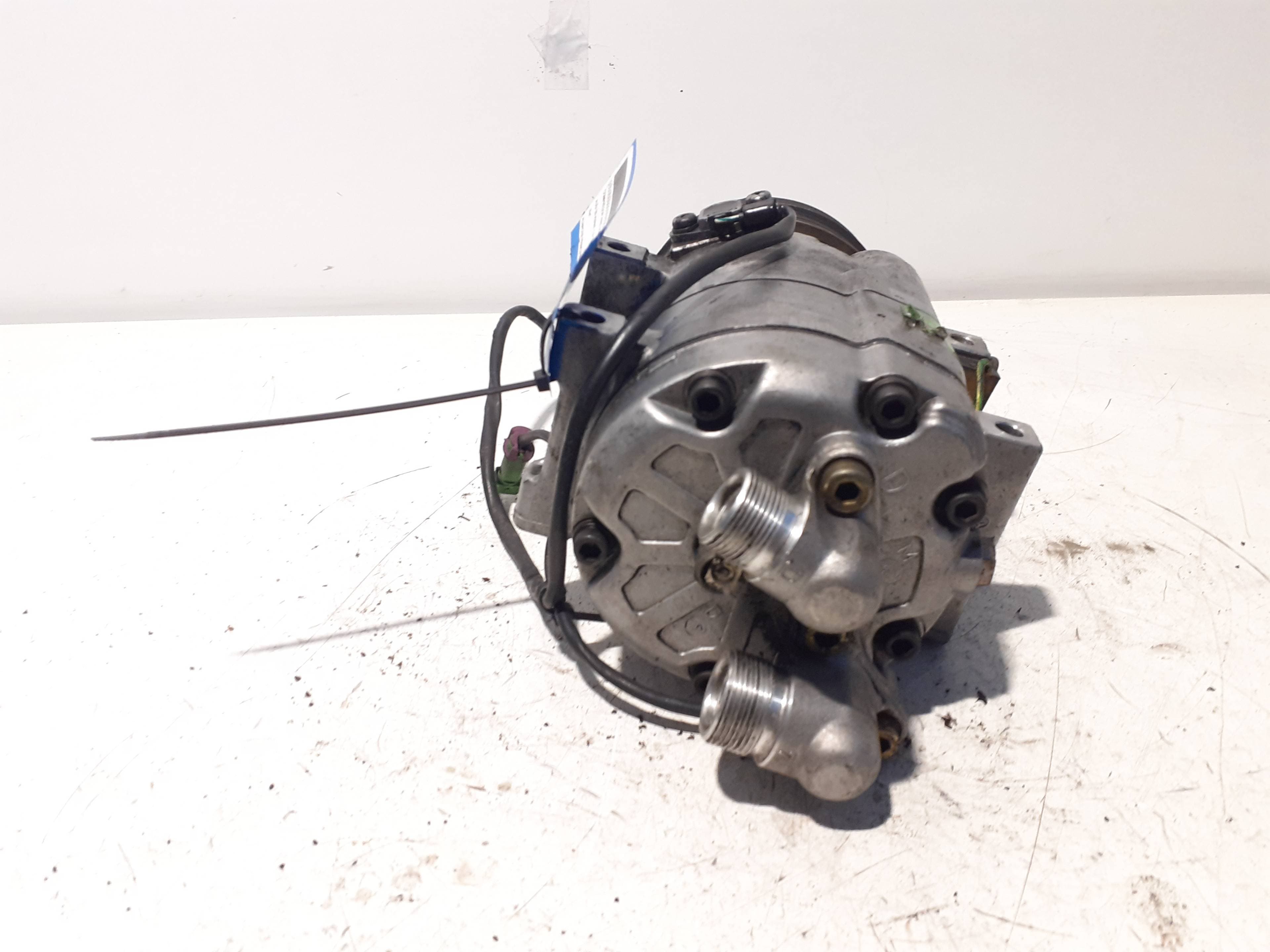 Recambio AUDI 80 AVANT ref. 5062310352 3