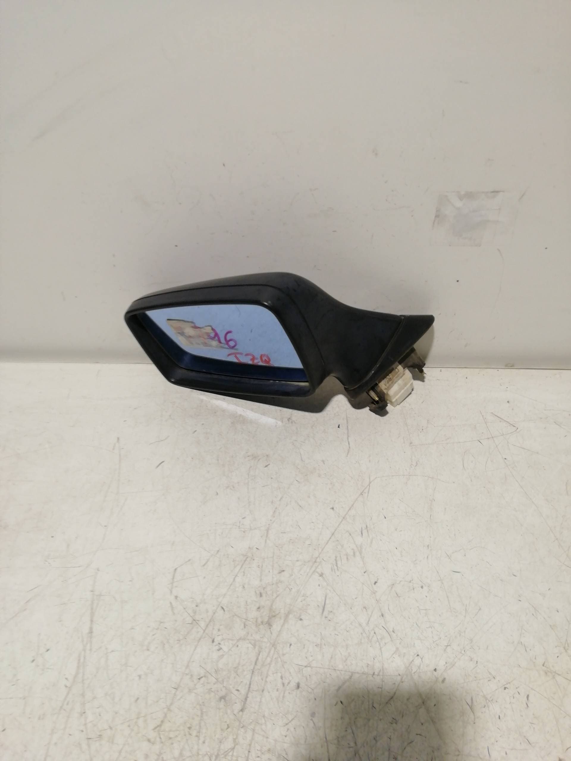Retrovisor izquierdo AUDI 80 AVANT