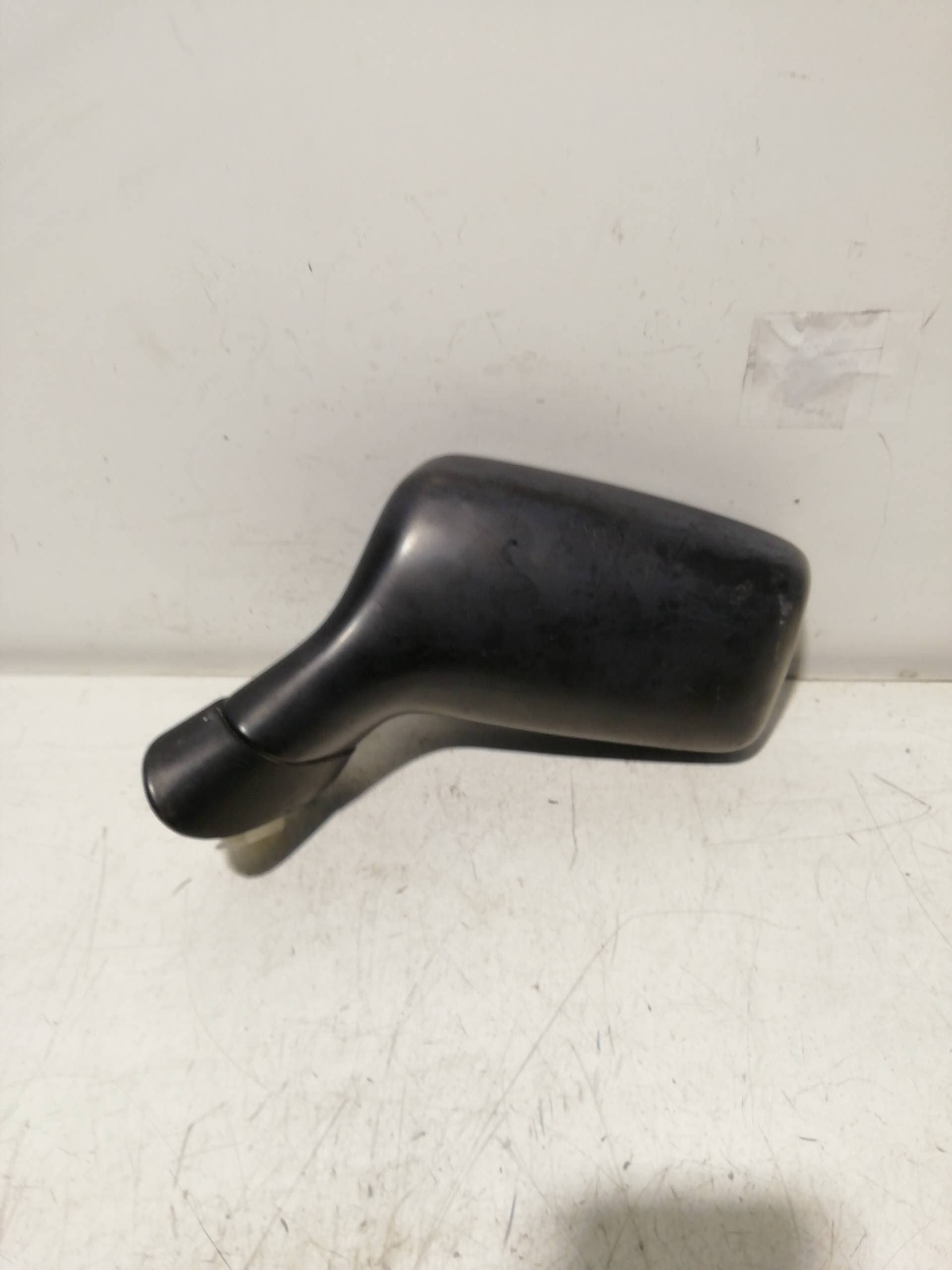 Retrovisor izquierdo AUDI 80 AVANT 2