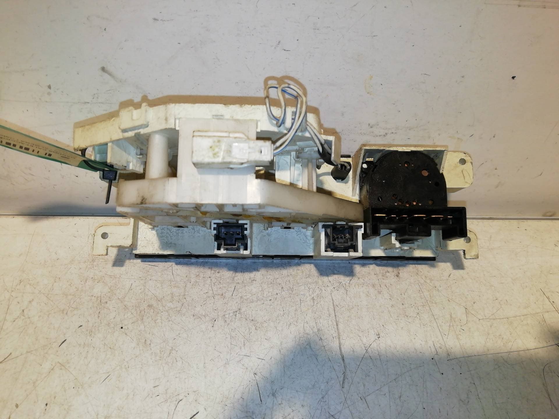 Recambio NISSAN ALMERA (N15) ref. 275101N701 3