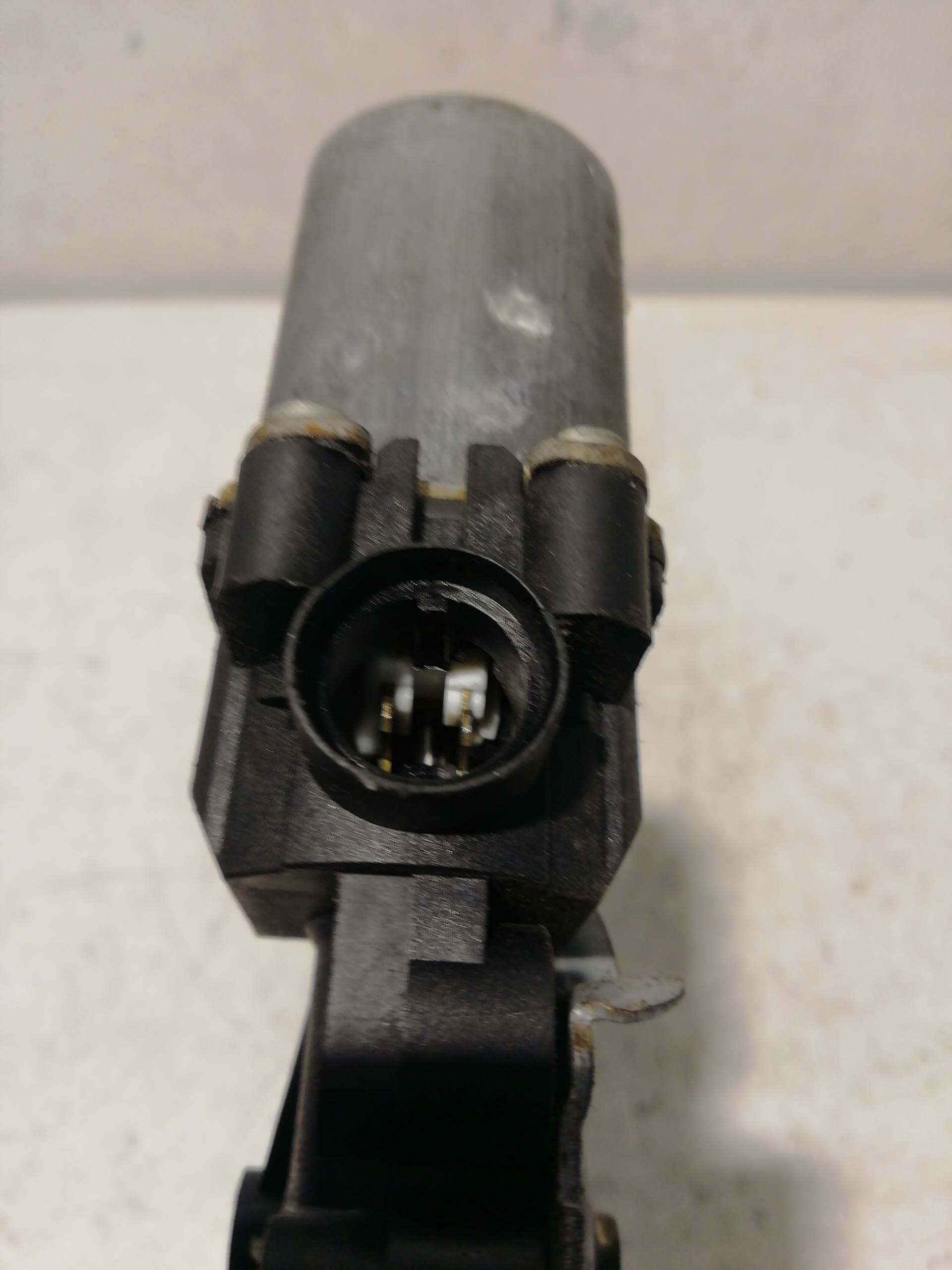 Elevalunas trasero derecho NISSAN ALMERA (N15) 3