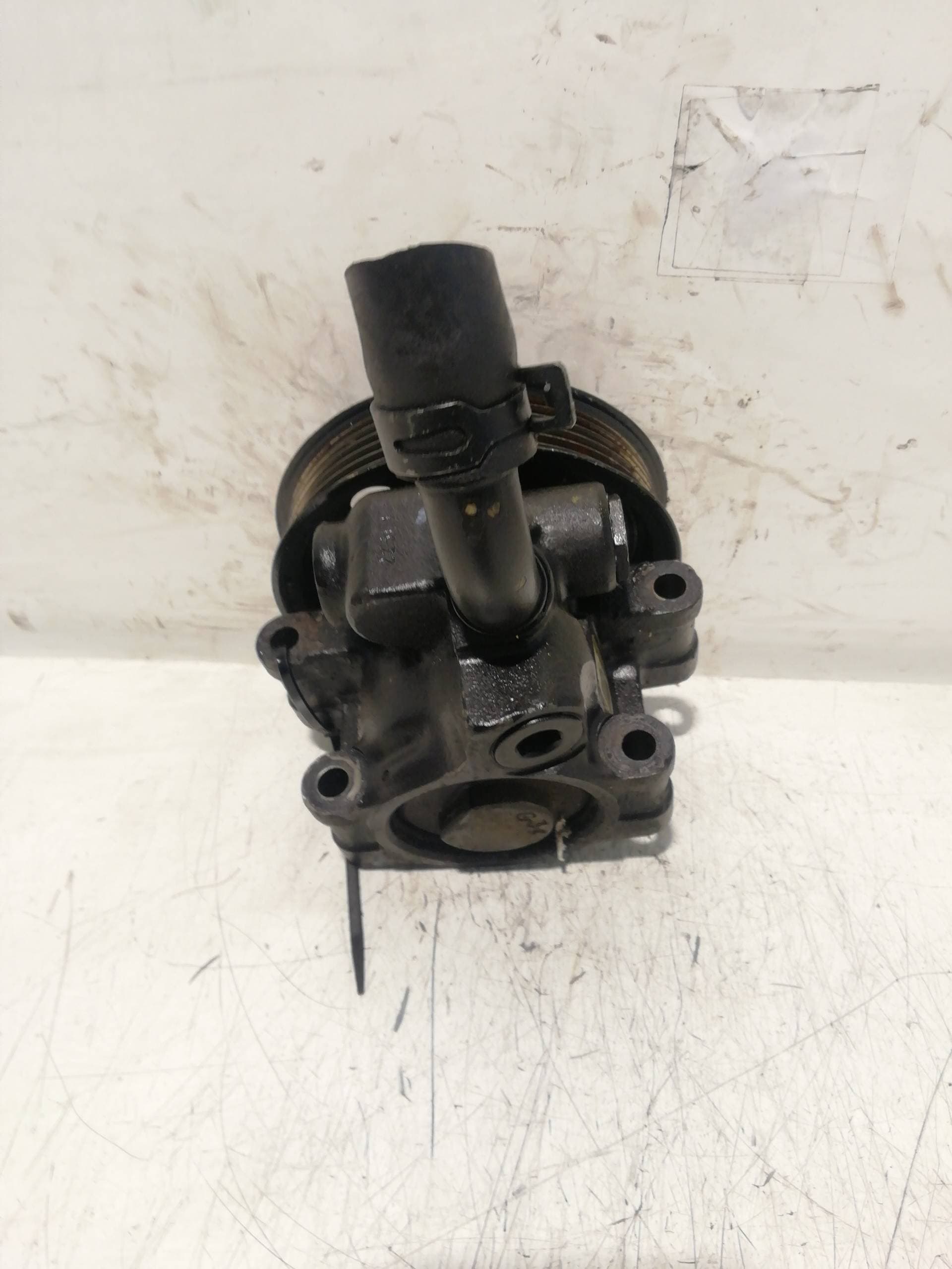 Bomba direccion FORD FOCUS BERLINA (CAK) 5