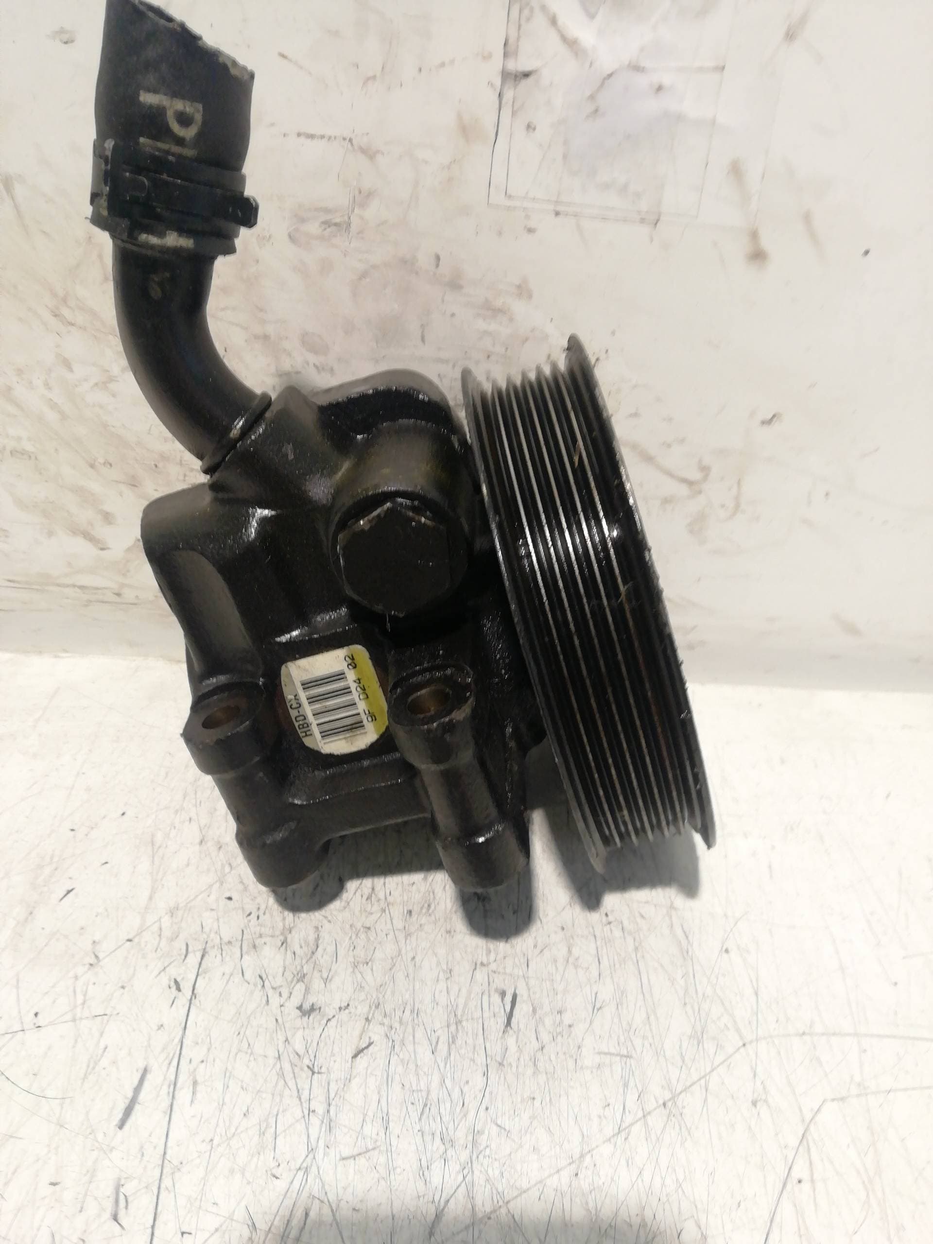 Bomba direccion FORD FOCUS BERLINA (CAK) 4