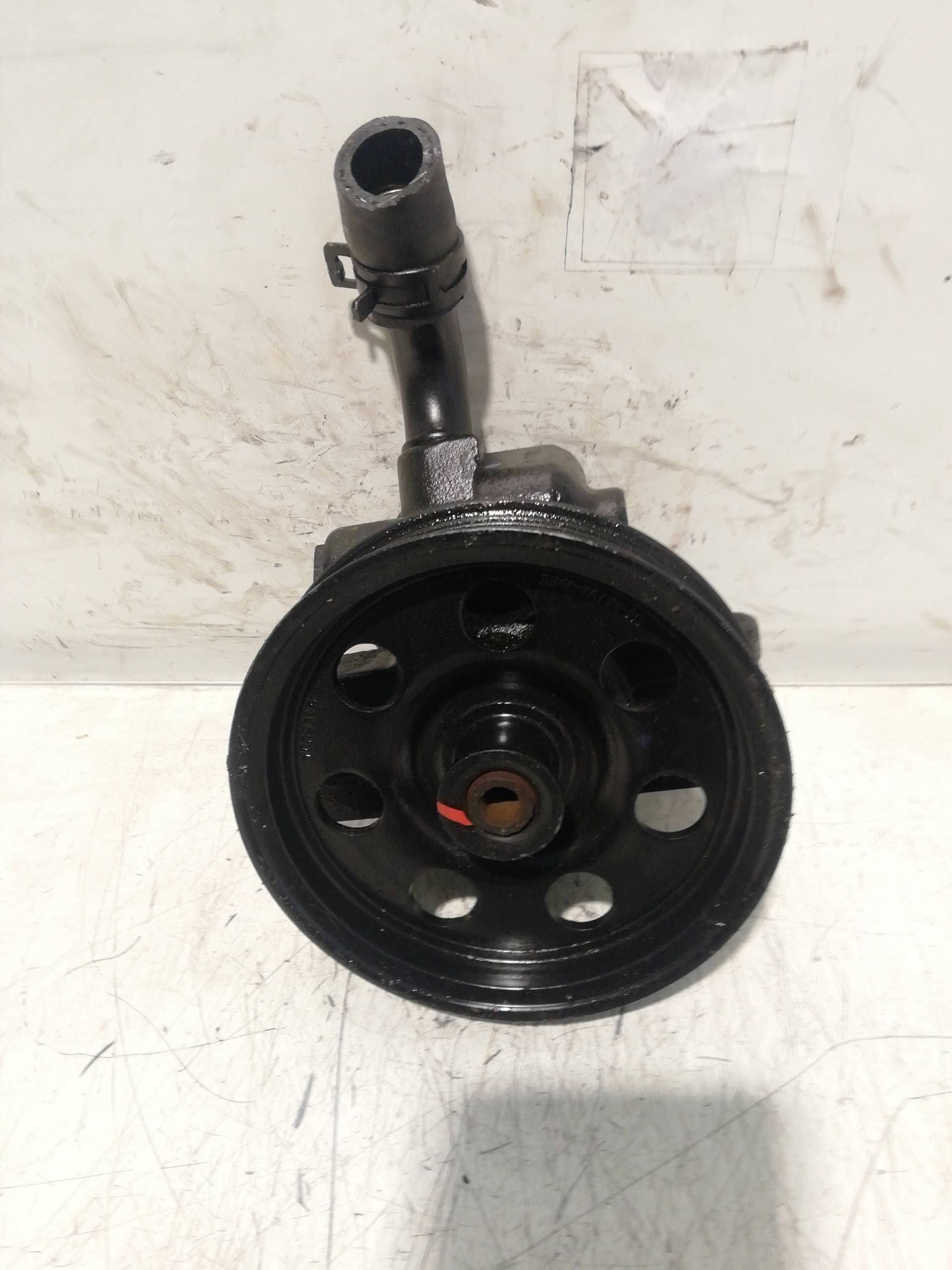 Bomba direccion FORD FOCUS BERLINA (CAK) 3