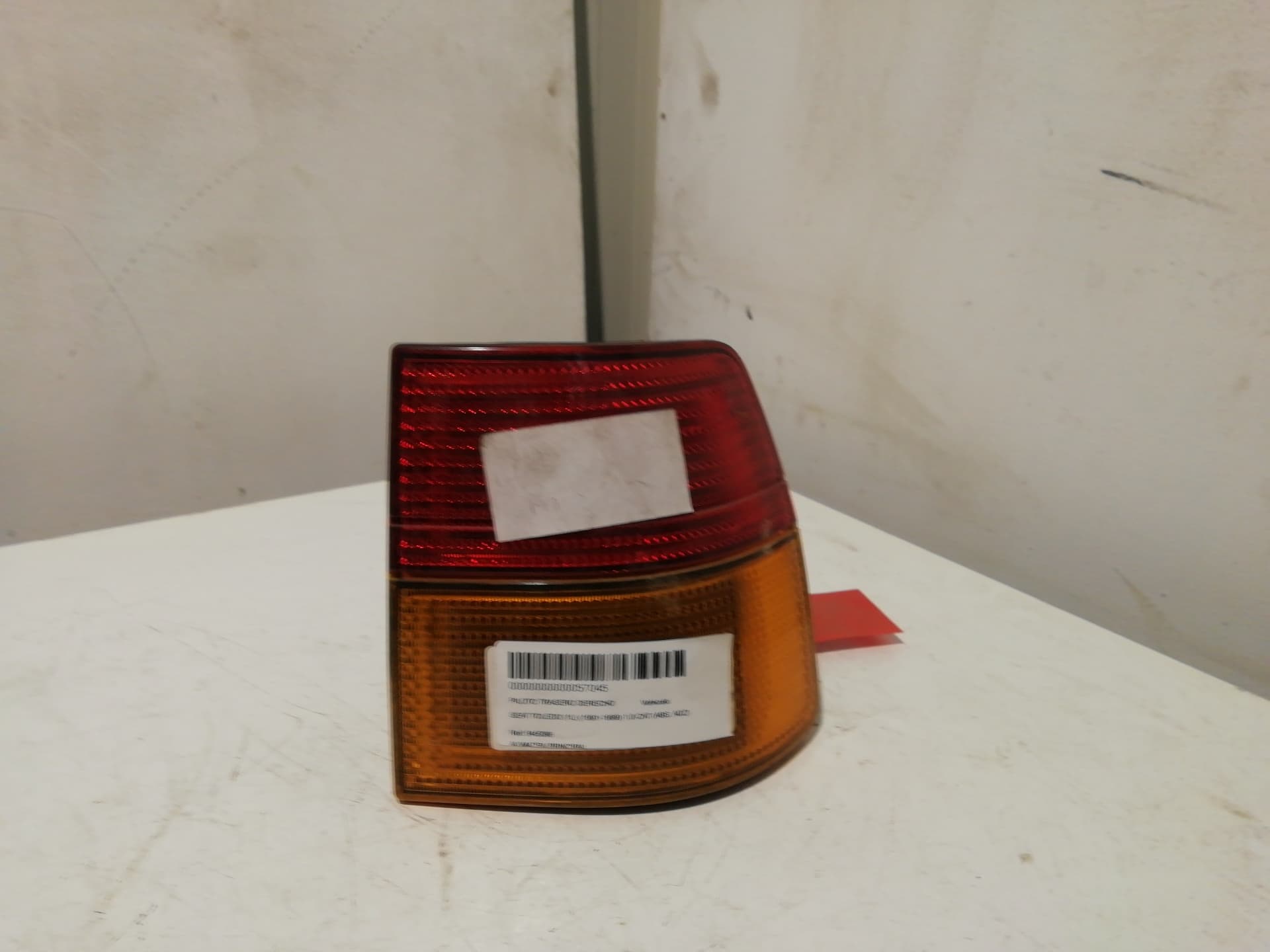 Piloto trasero derecho SEAT TOLEDO (1L)