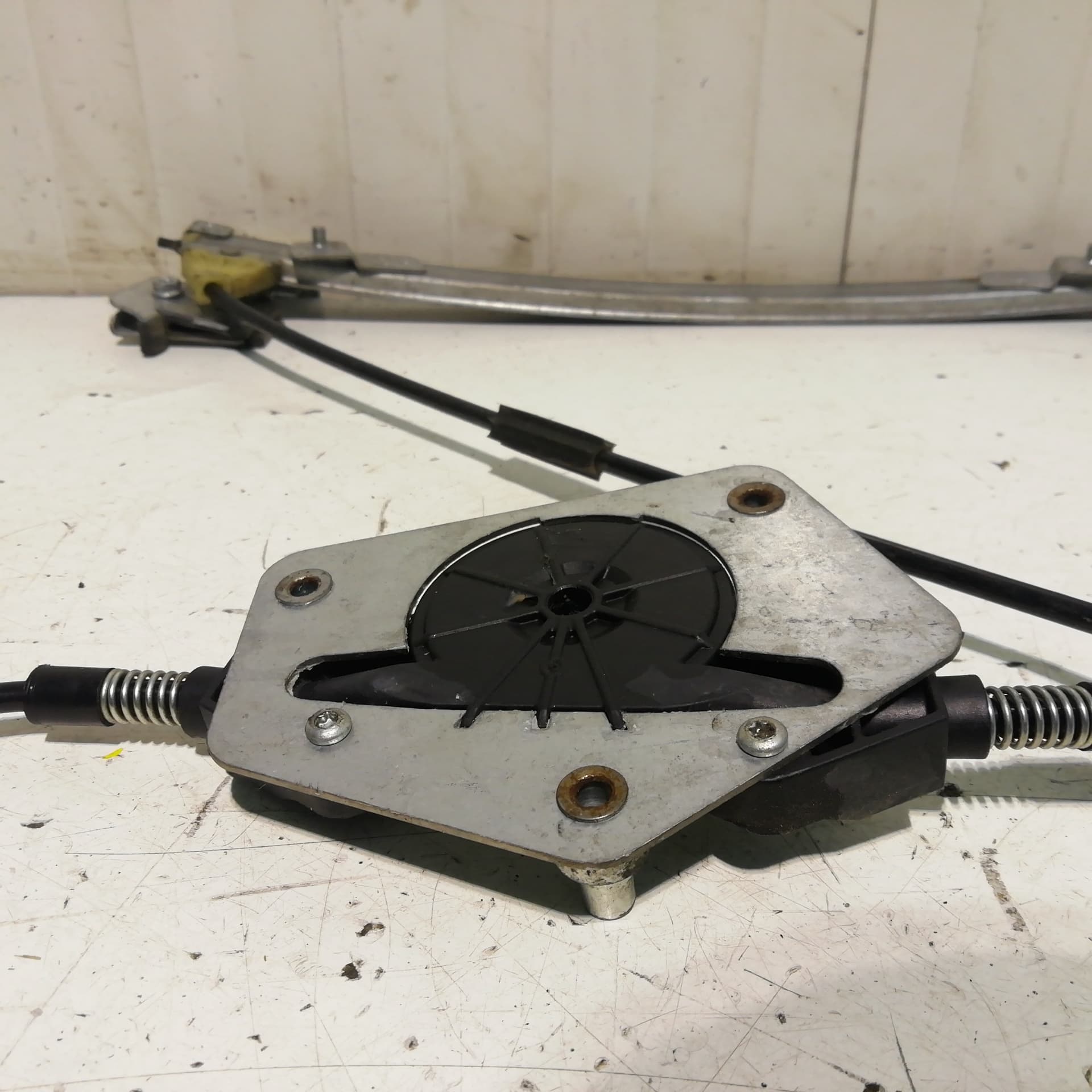Elevalunas delantero izquierdo SEAT TOLEDO (1L) 3