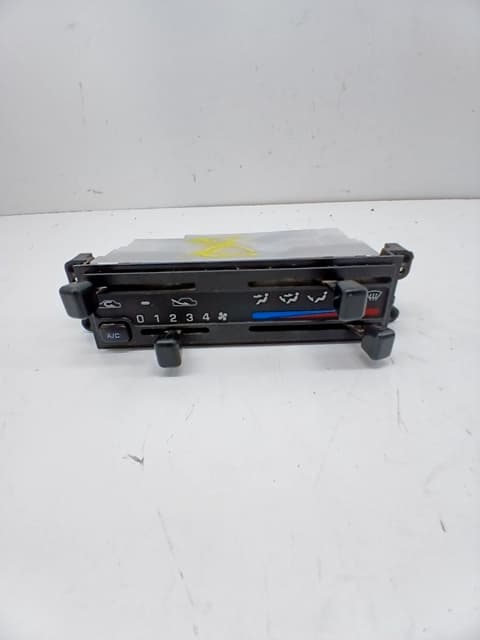 Mando climatizador NISSAN PICK UP (D22)