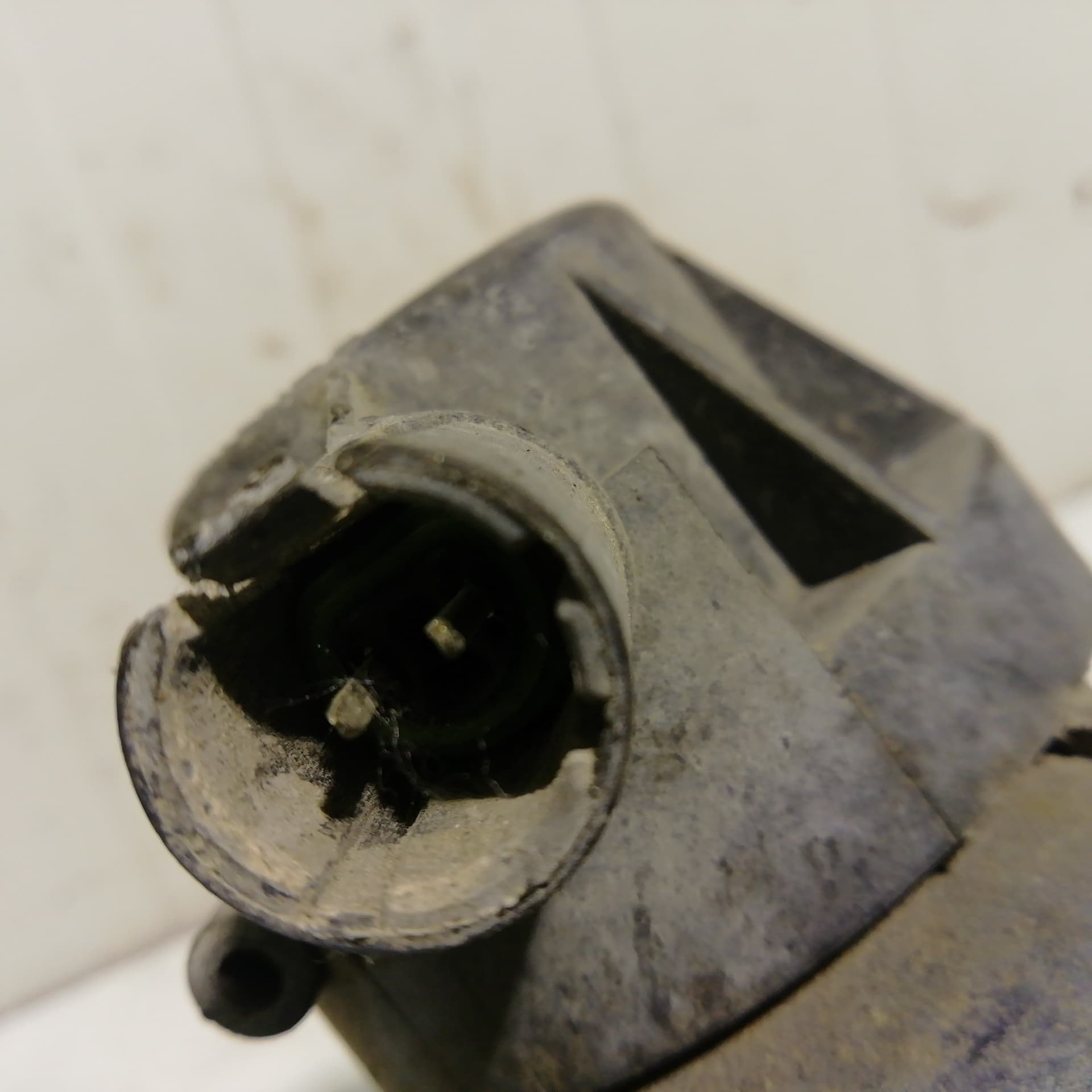Faro antiniebla derecho RENAULT LAGUNA (B56) 2