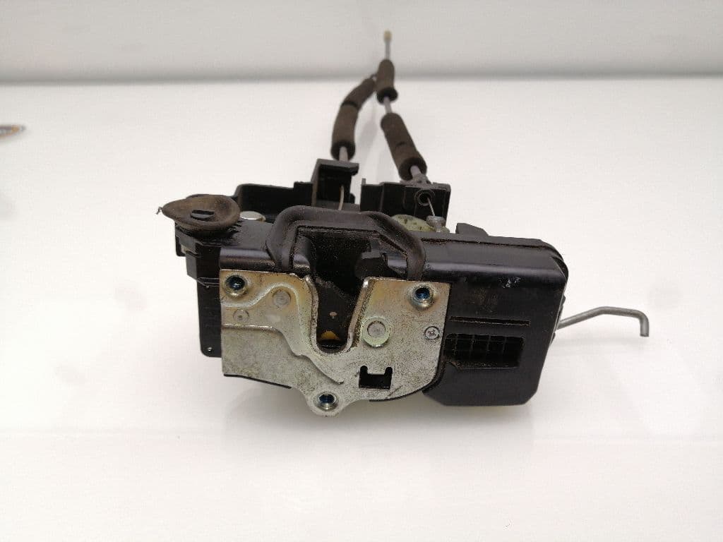Cerradura puerta trasera derecha CHEVROLET CAPTIVA