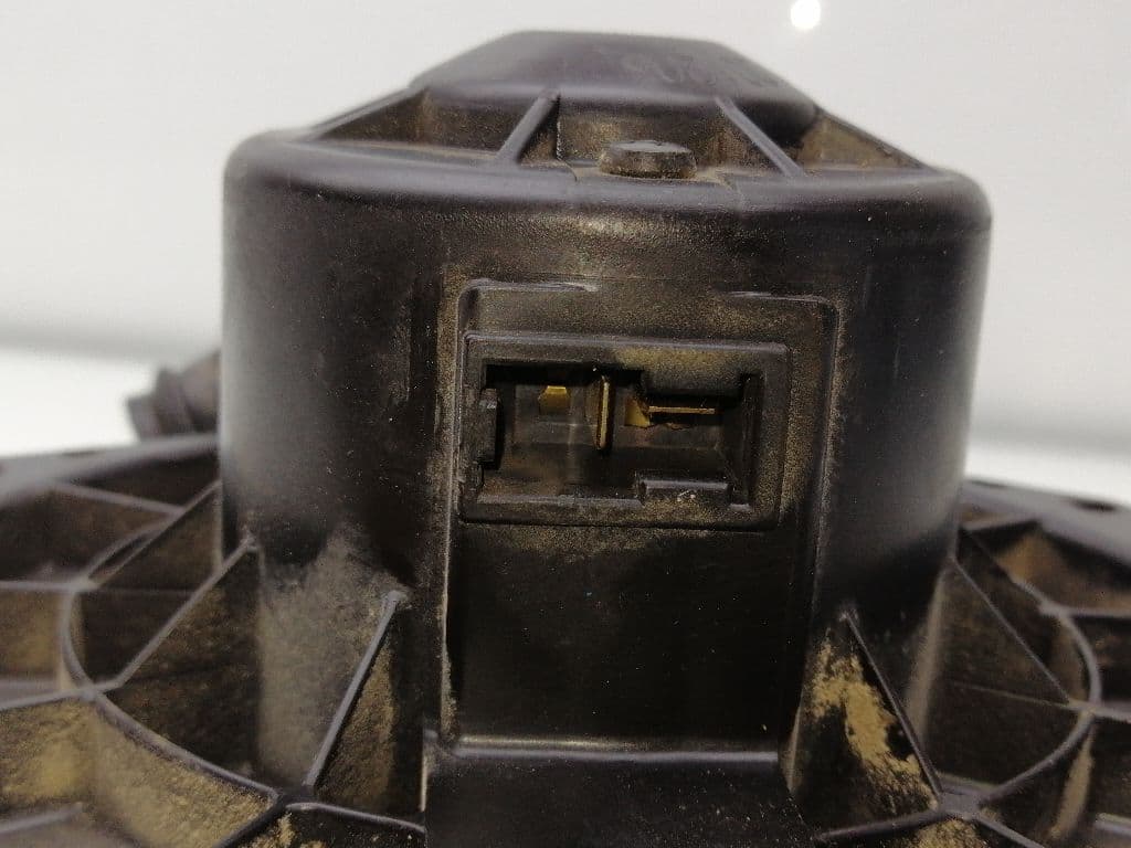 Motor calefaccion NISSAN PICK-UP (Y720) 2