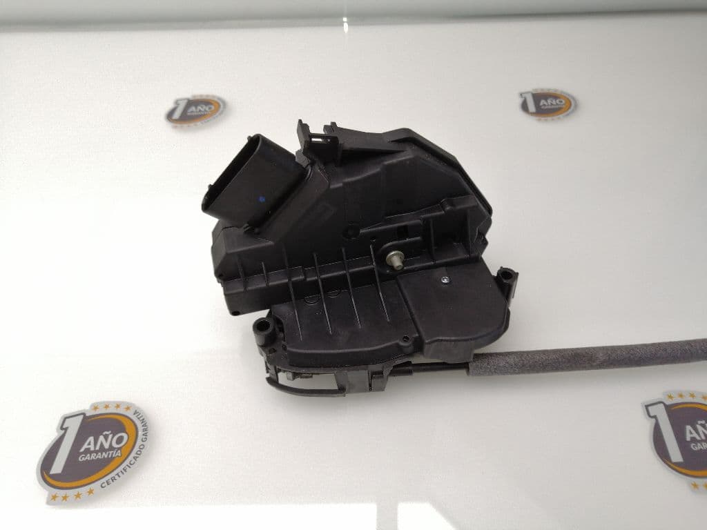 Cerradura puerta delantera izquierda FORD FOCUS 4