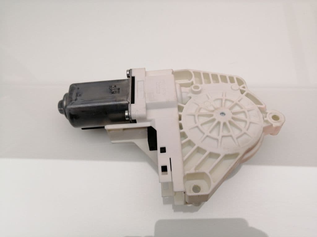 Motor elevalunas delantero izquierdo AUDI A4 BERLINA (8E) 5