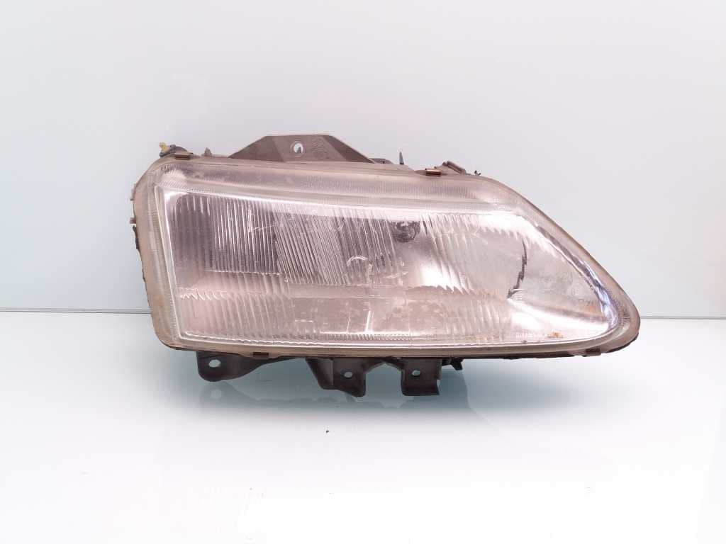 Faro derecho RENAULT LAGUNA (B56)