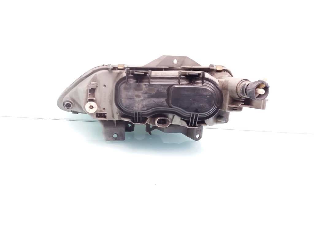 Faro derecho RENAULT LAGUNA (B56) 2